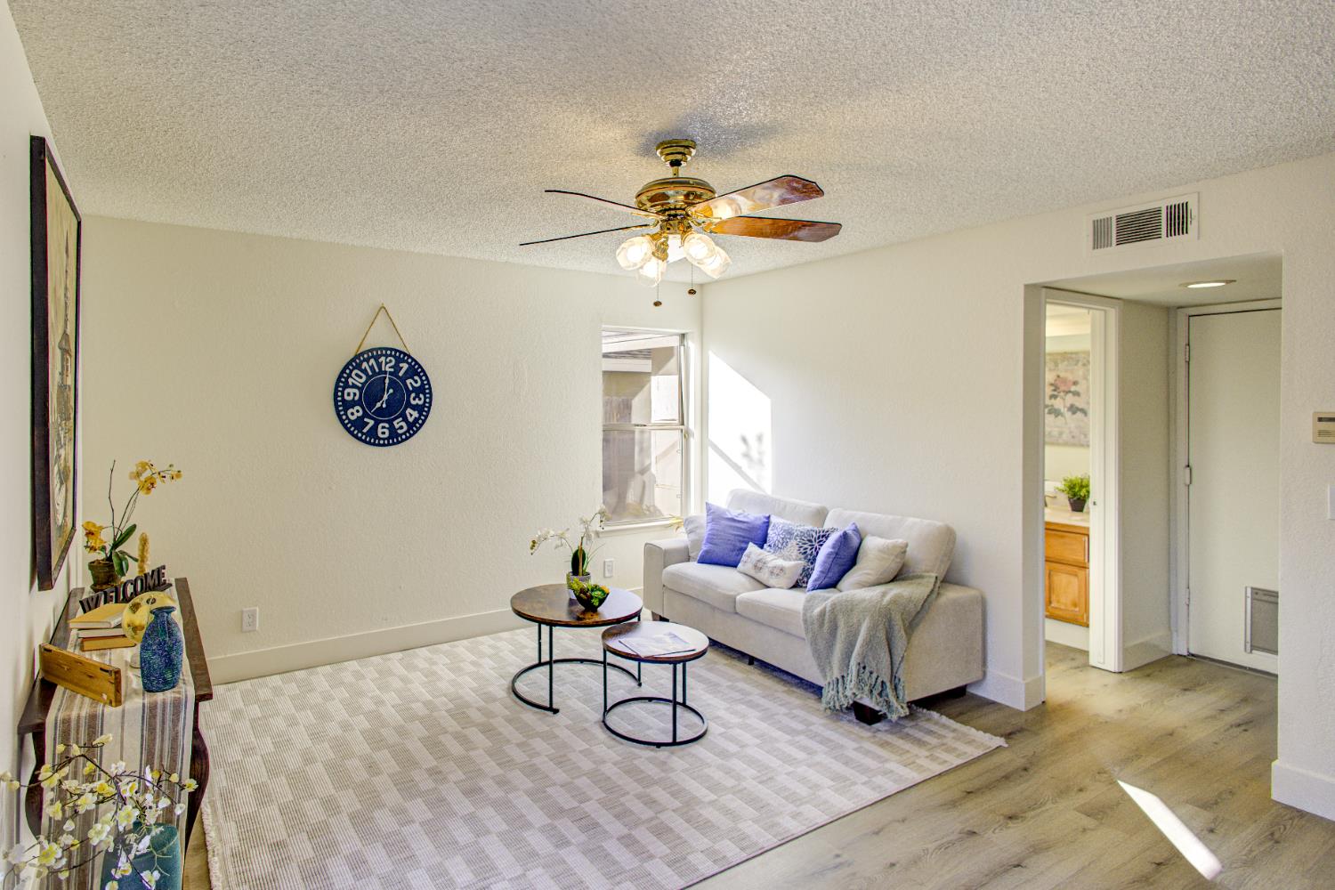 7168 N Prospect Avenue