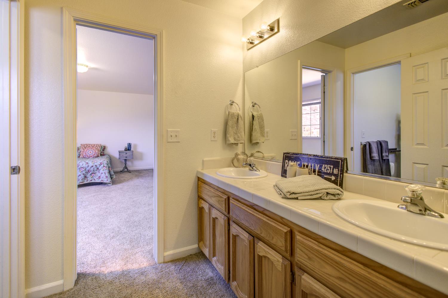 27557 Paradise Valley Lane