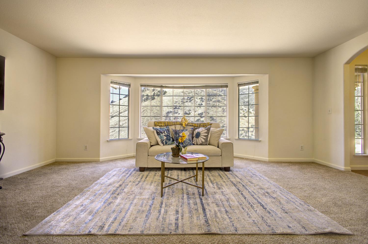 27557 Paradise Valley Lane