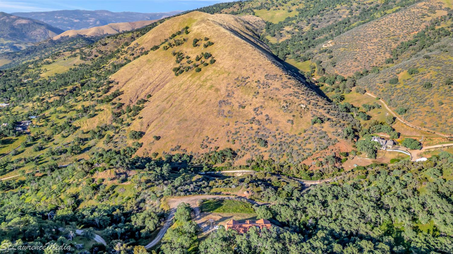 27557 Paradise Valley Lane