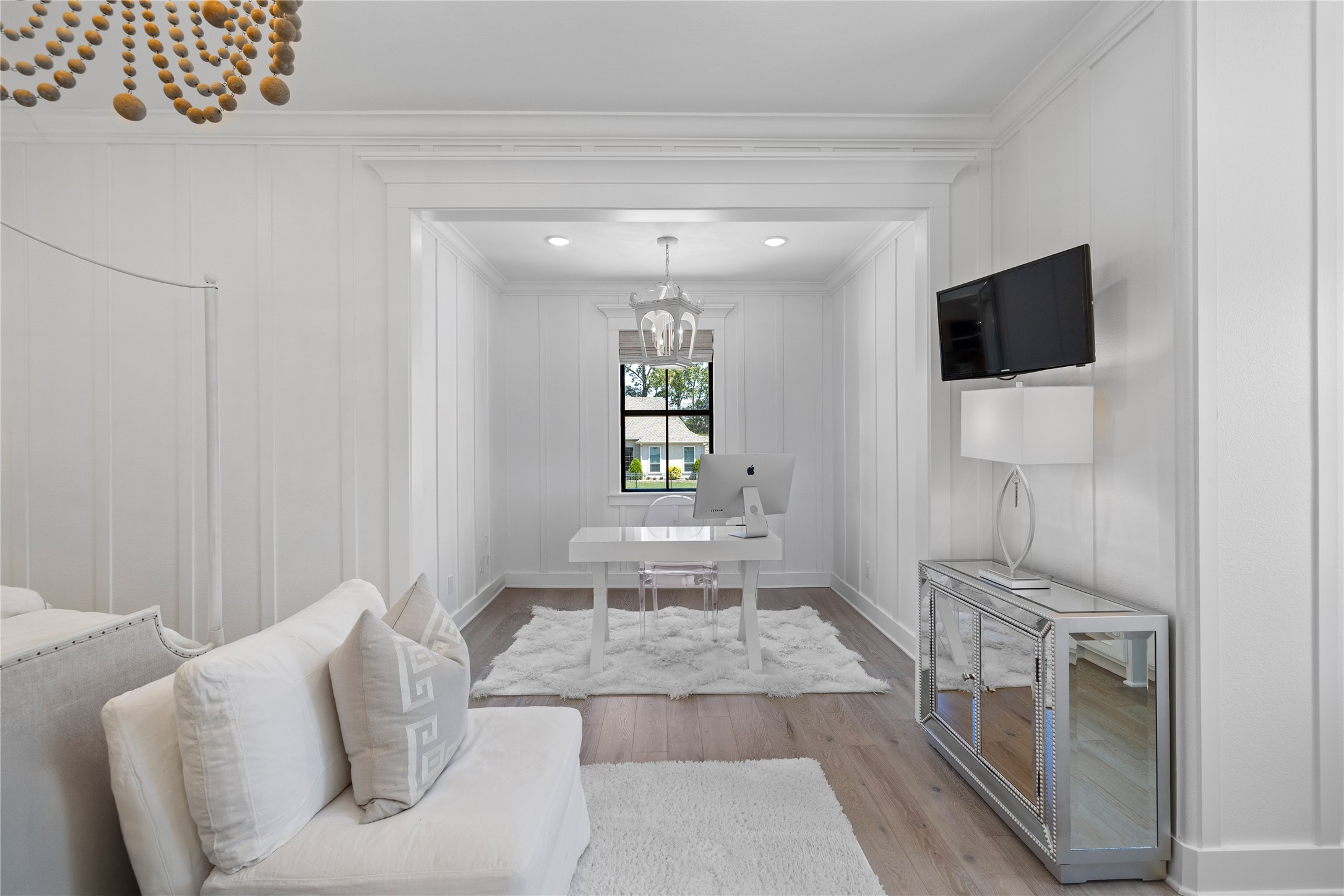 940 La Vista Drive