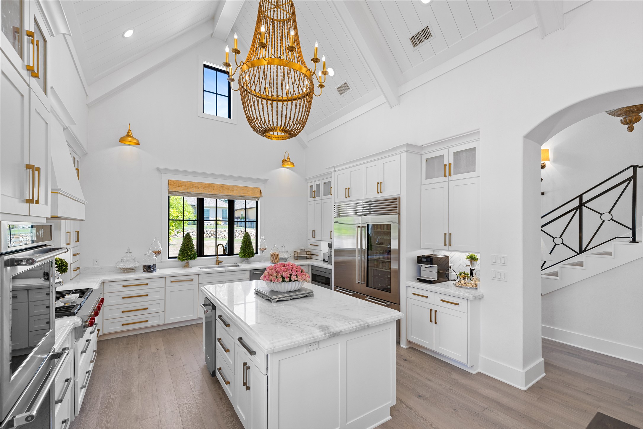 940 La Vista Drive