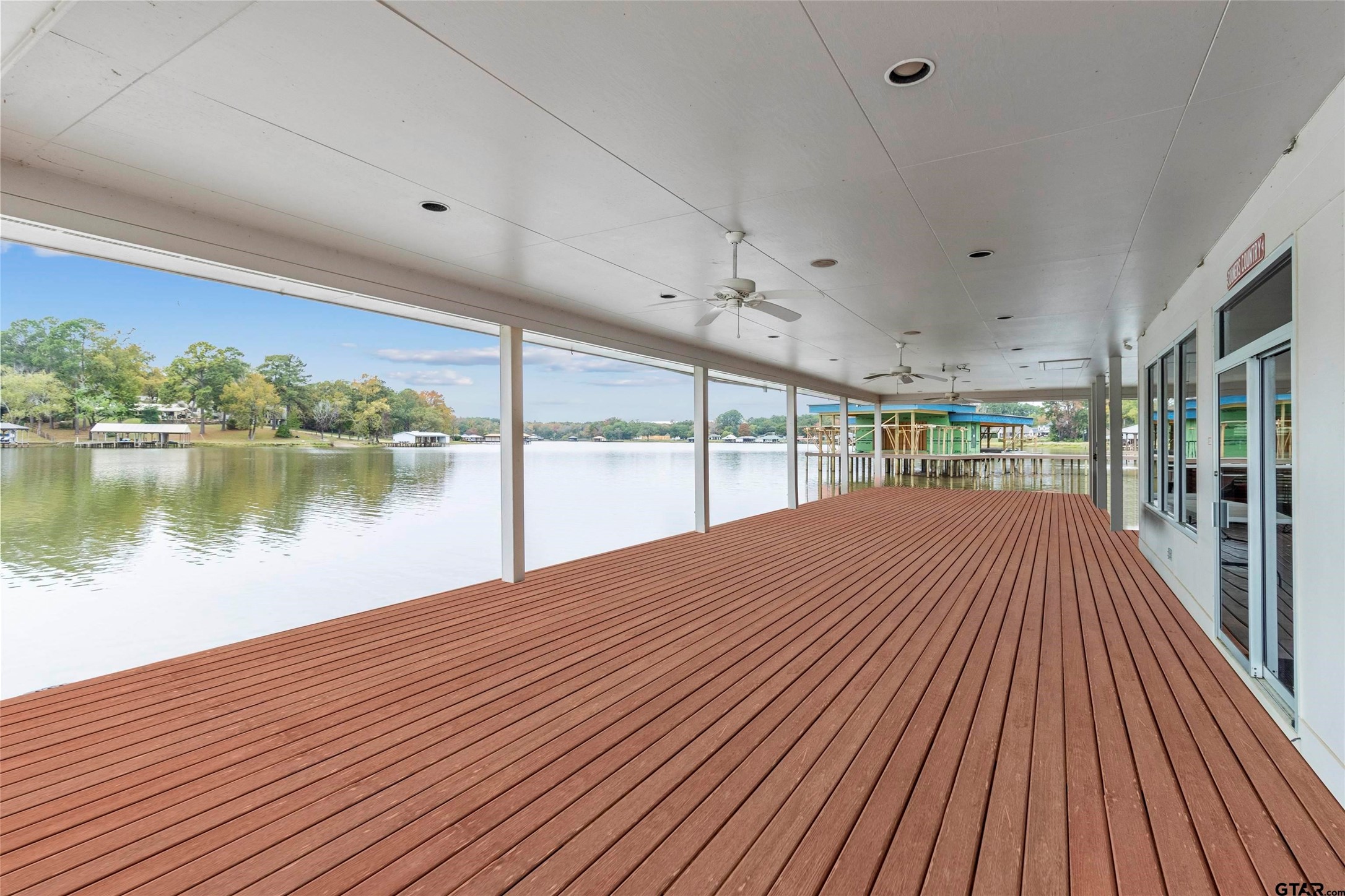 13735 Peninsula Road