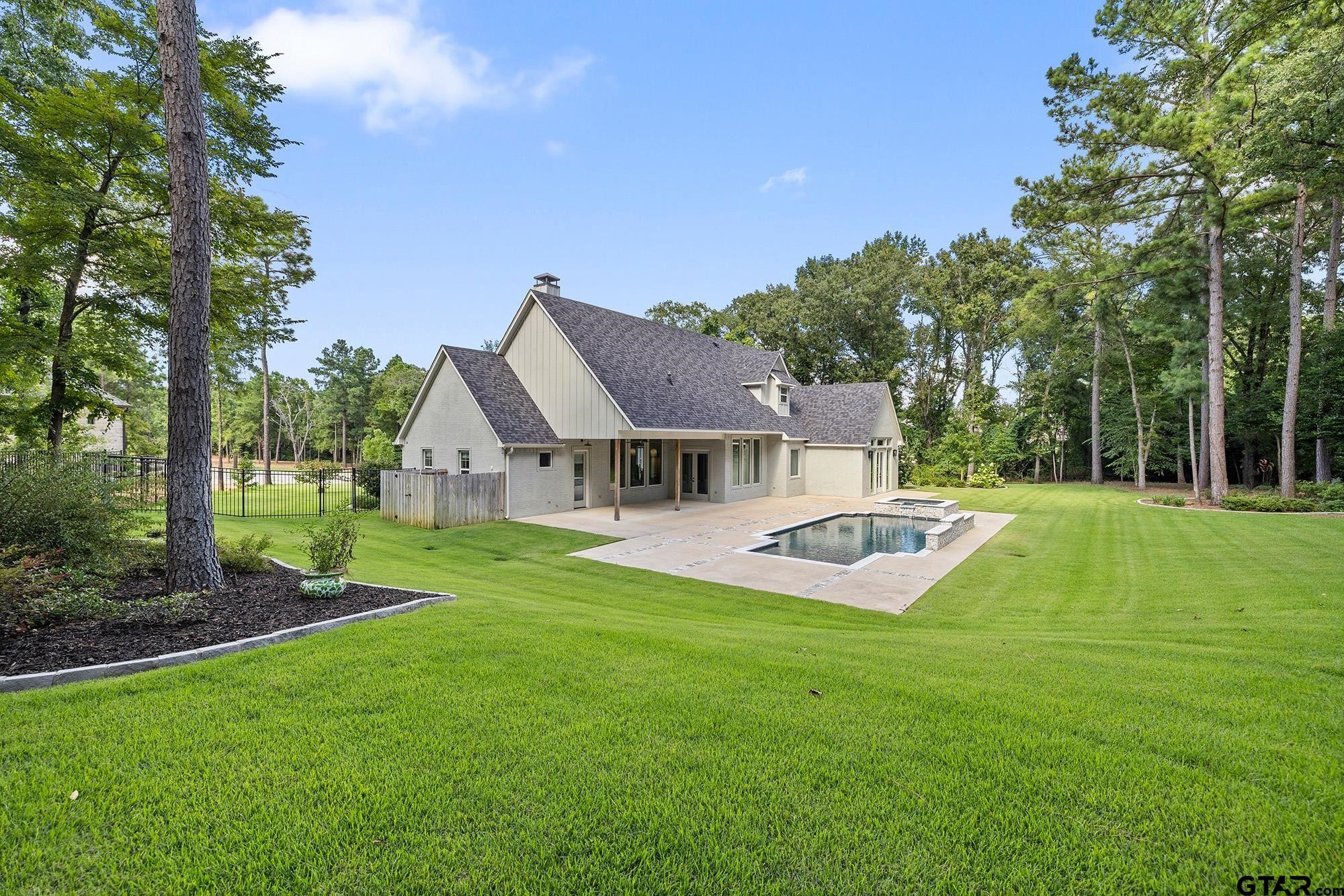 5620 Copper Park