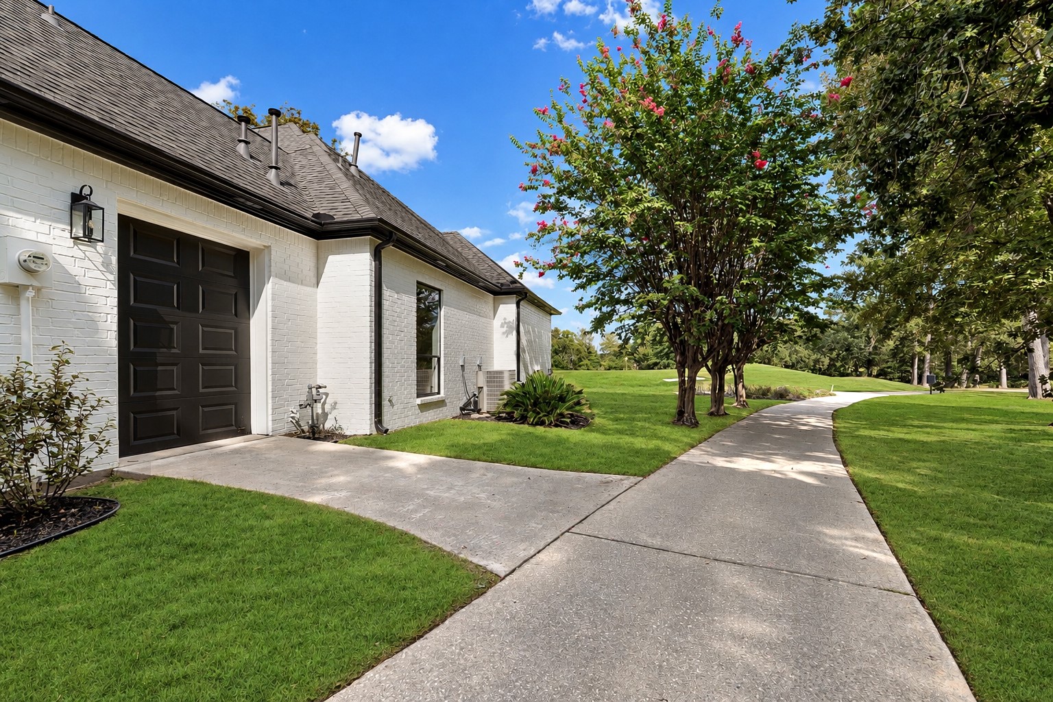 169 Dogwood Lakes Circle