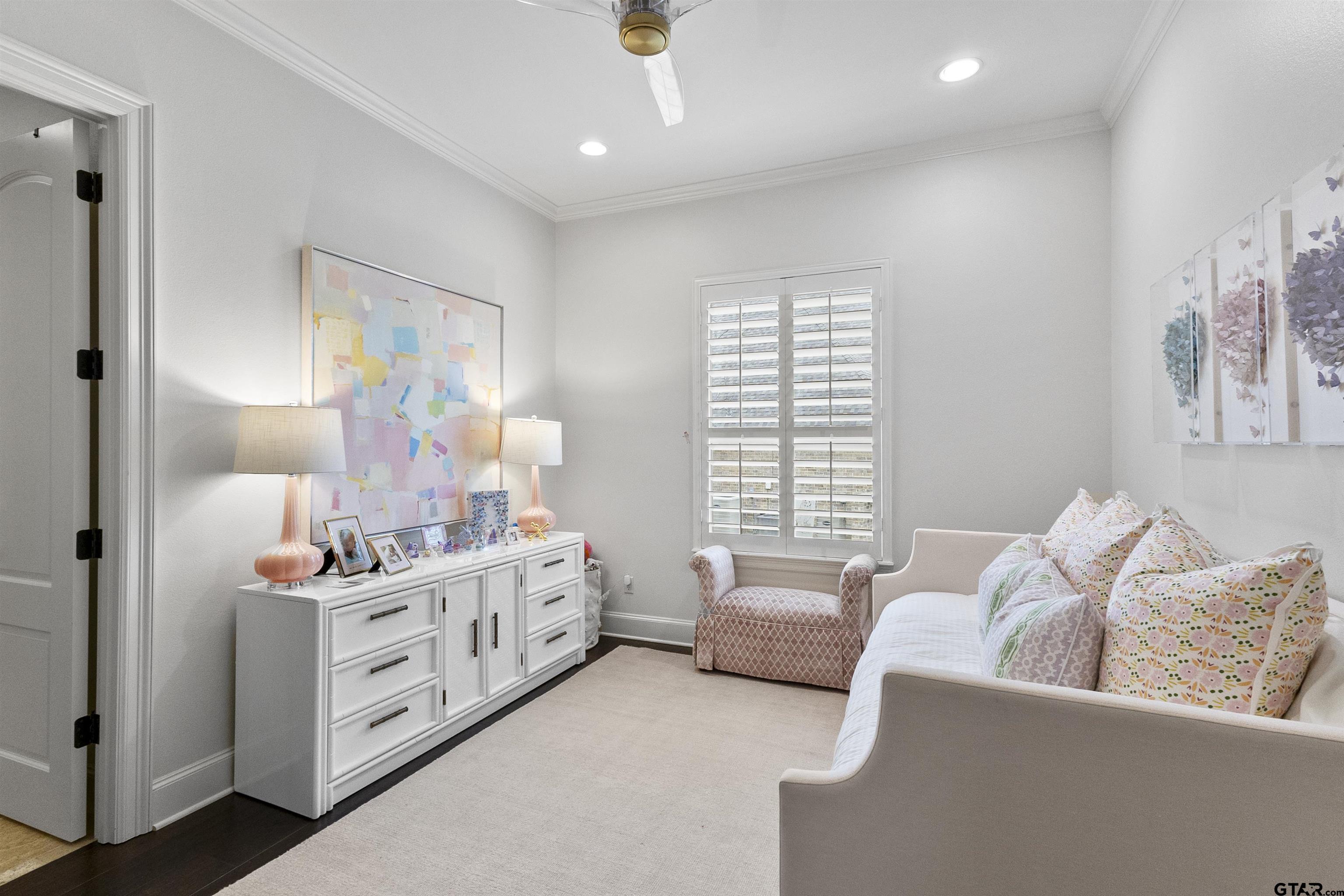 7138 Shaddock Ridge