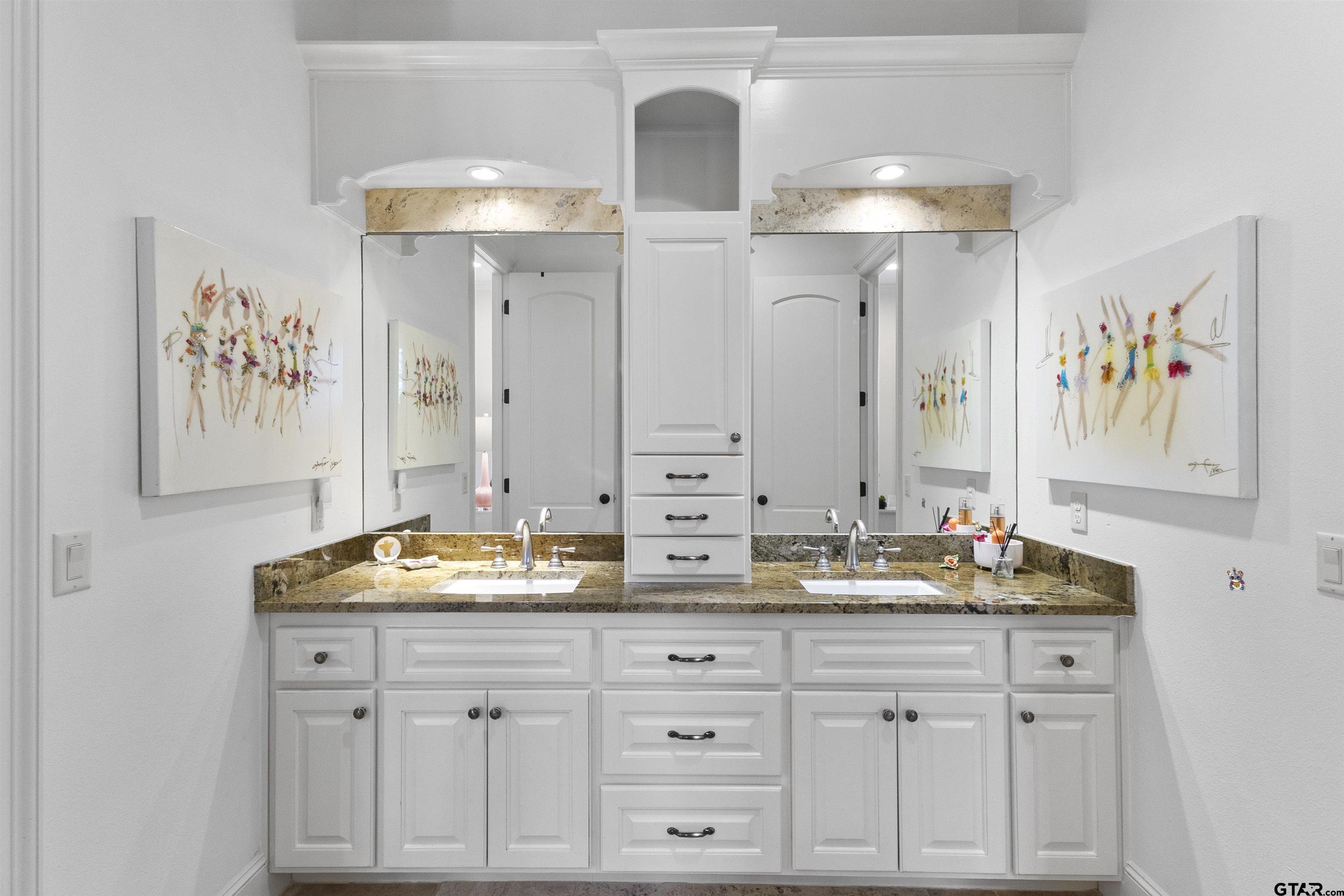 7138 Shaddock Ridge