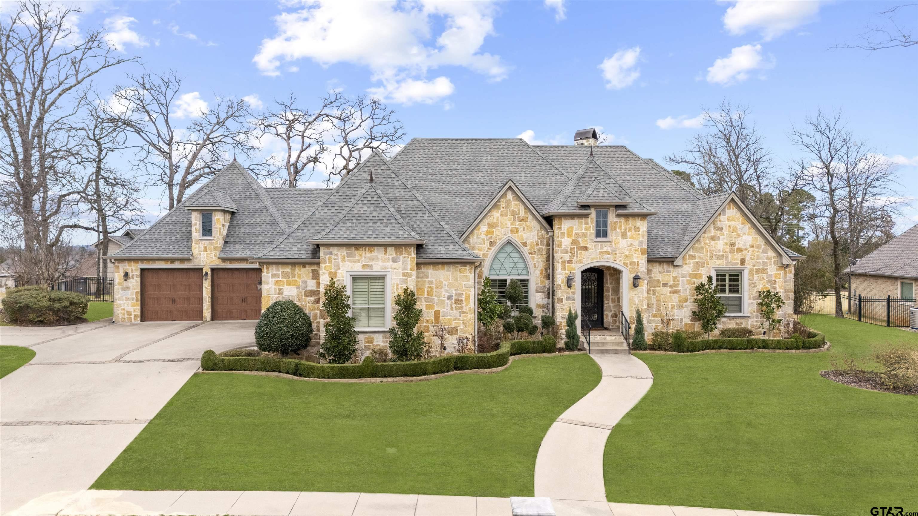 7138 Shaddock Ridge
