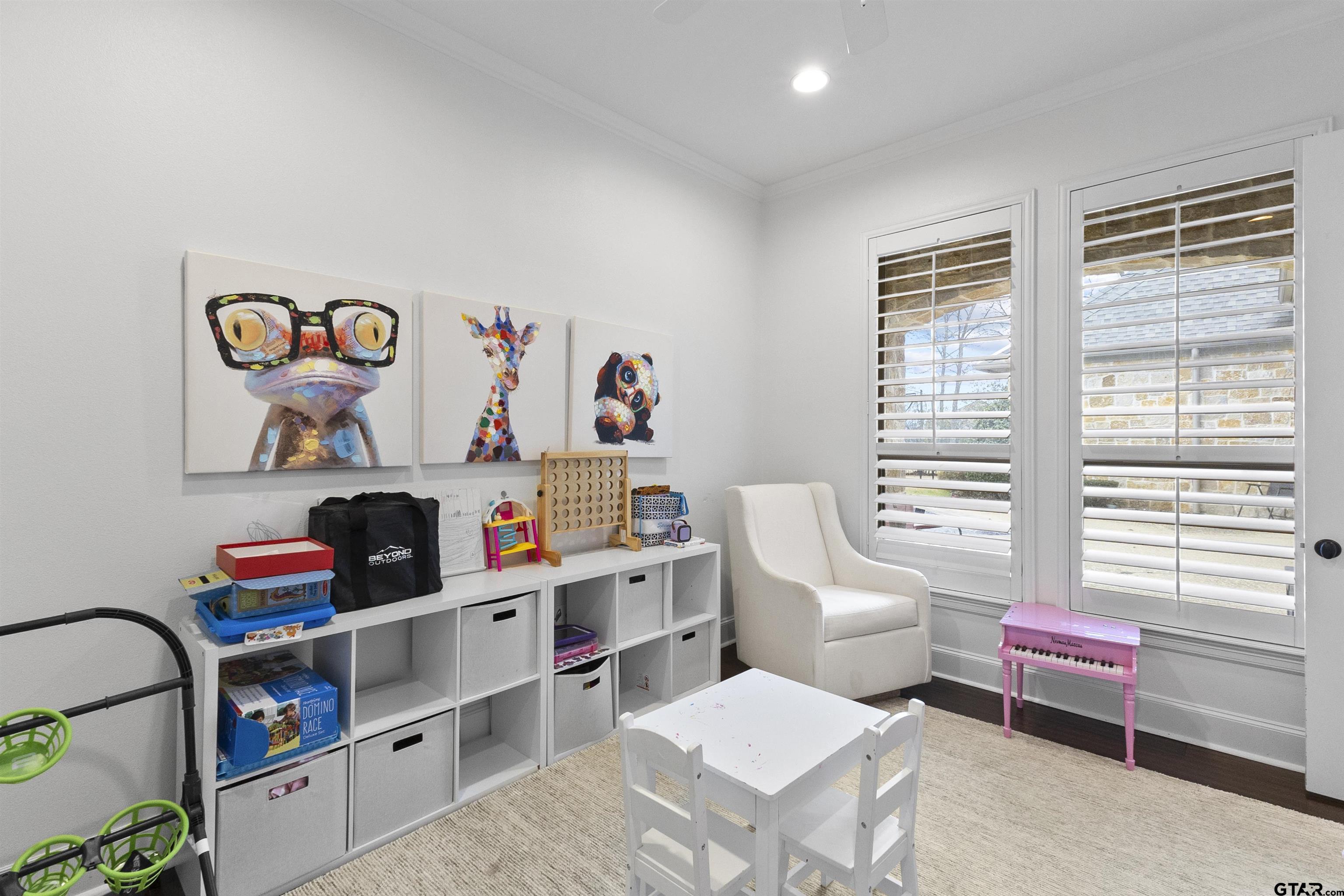 7138 Shaddock Ridge