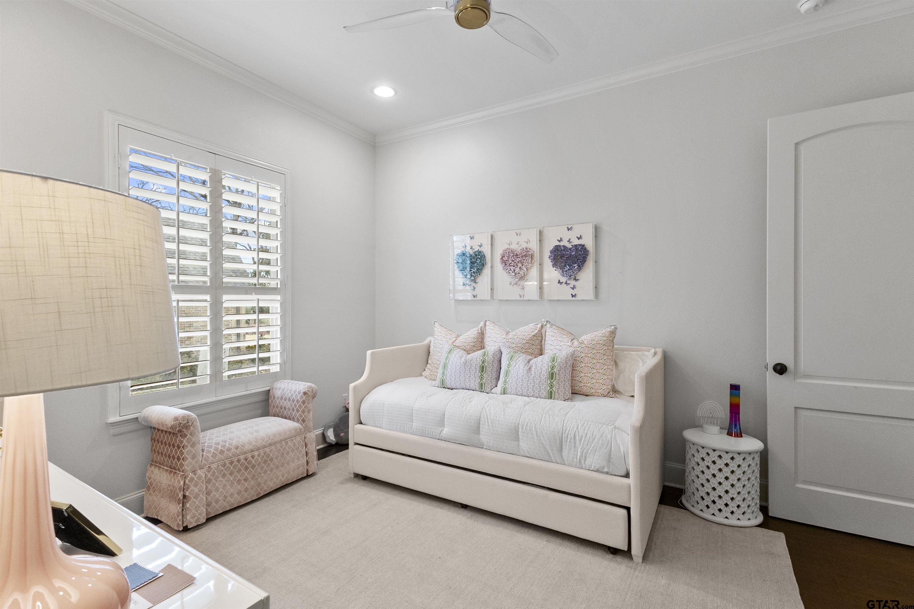 7138 Shaddock Ridge