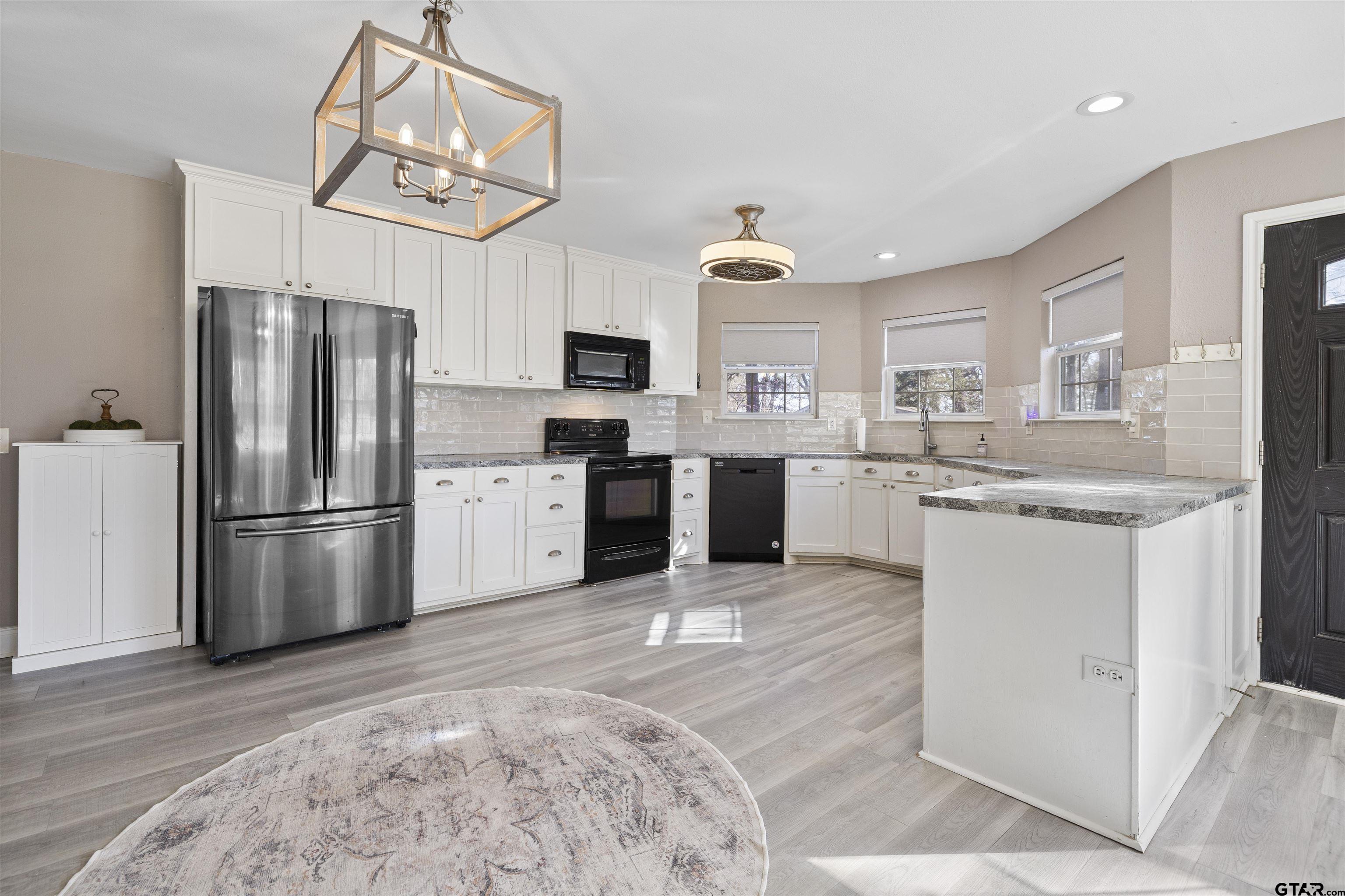 21972 High Point Dr.
