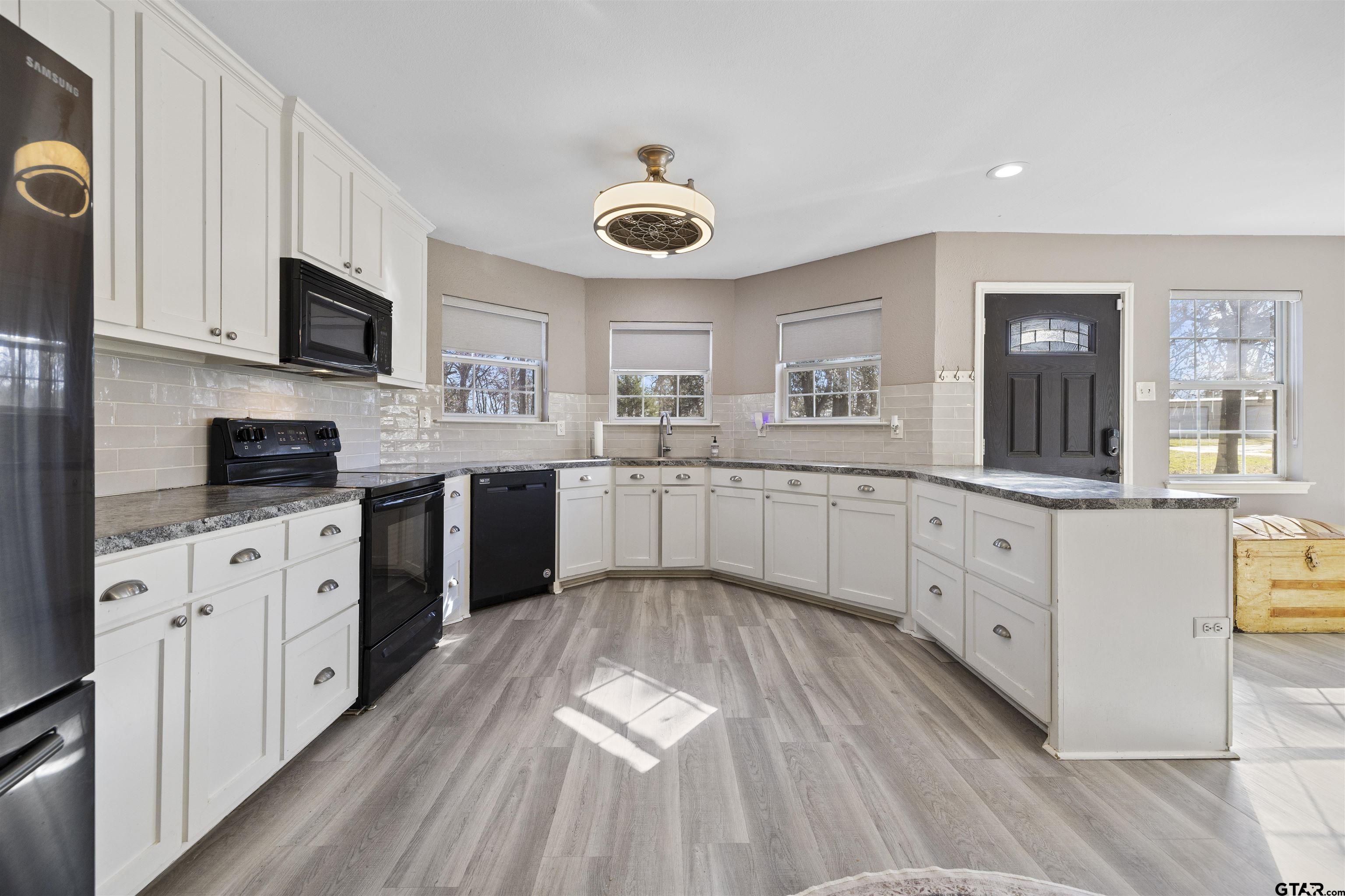 21972 High Point Dr.