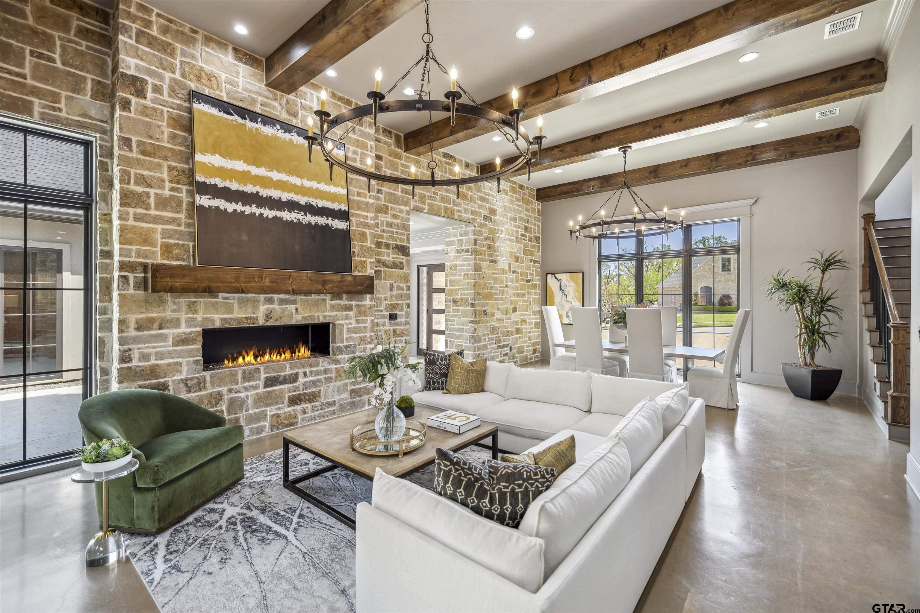 2623 Oak Alley