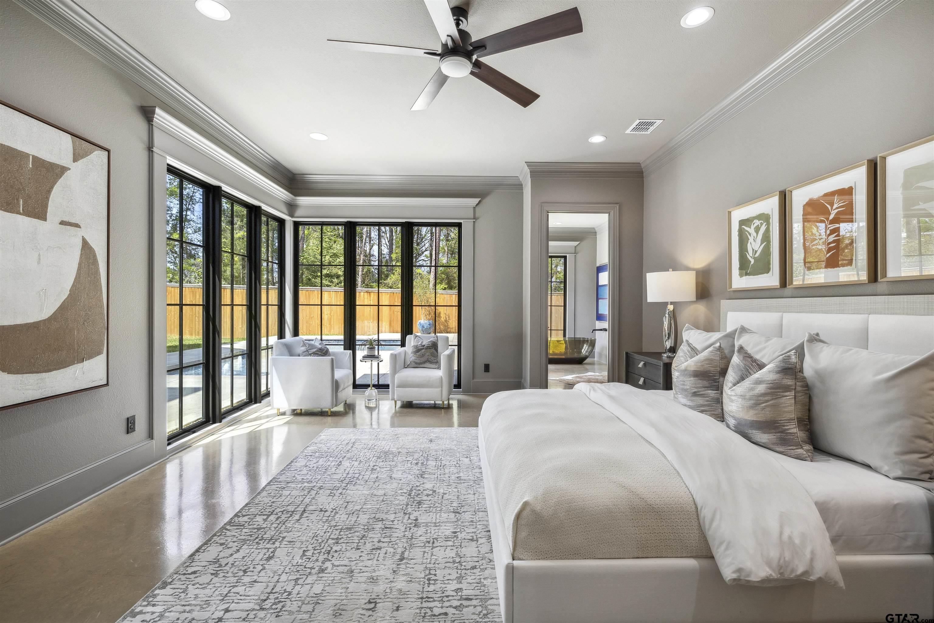2623 Oak Alley