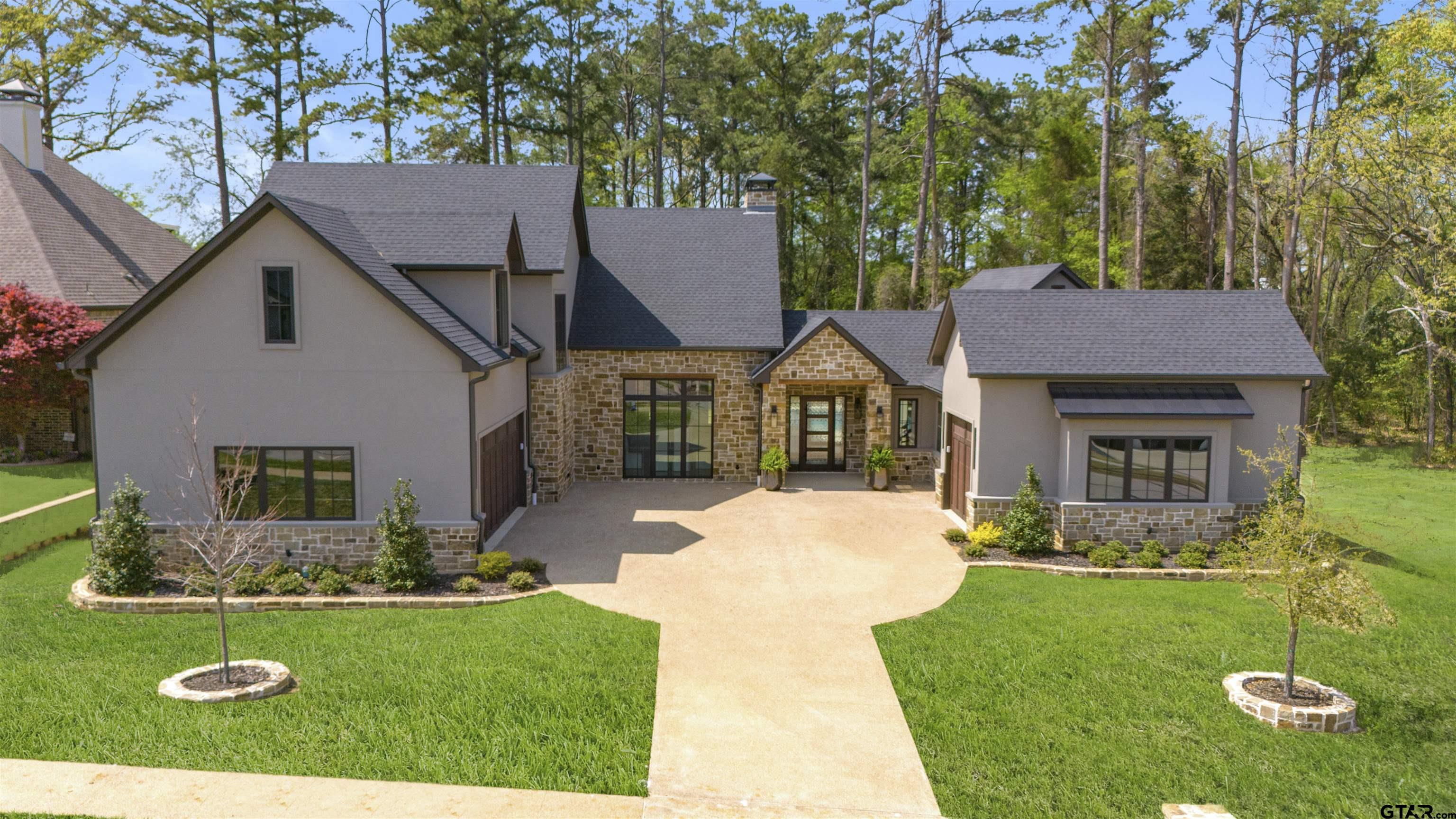 2623 Oak Alley