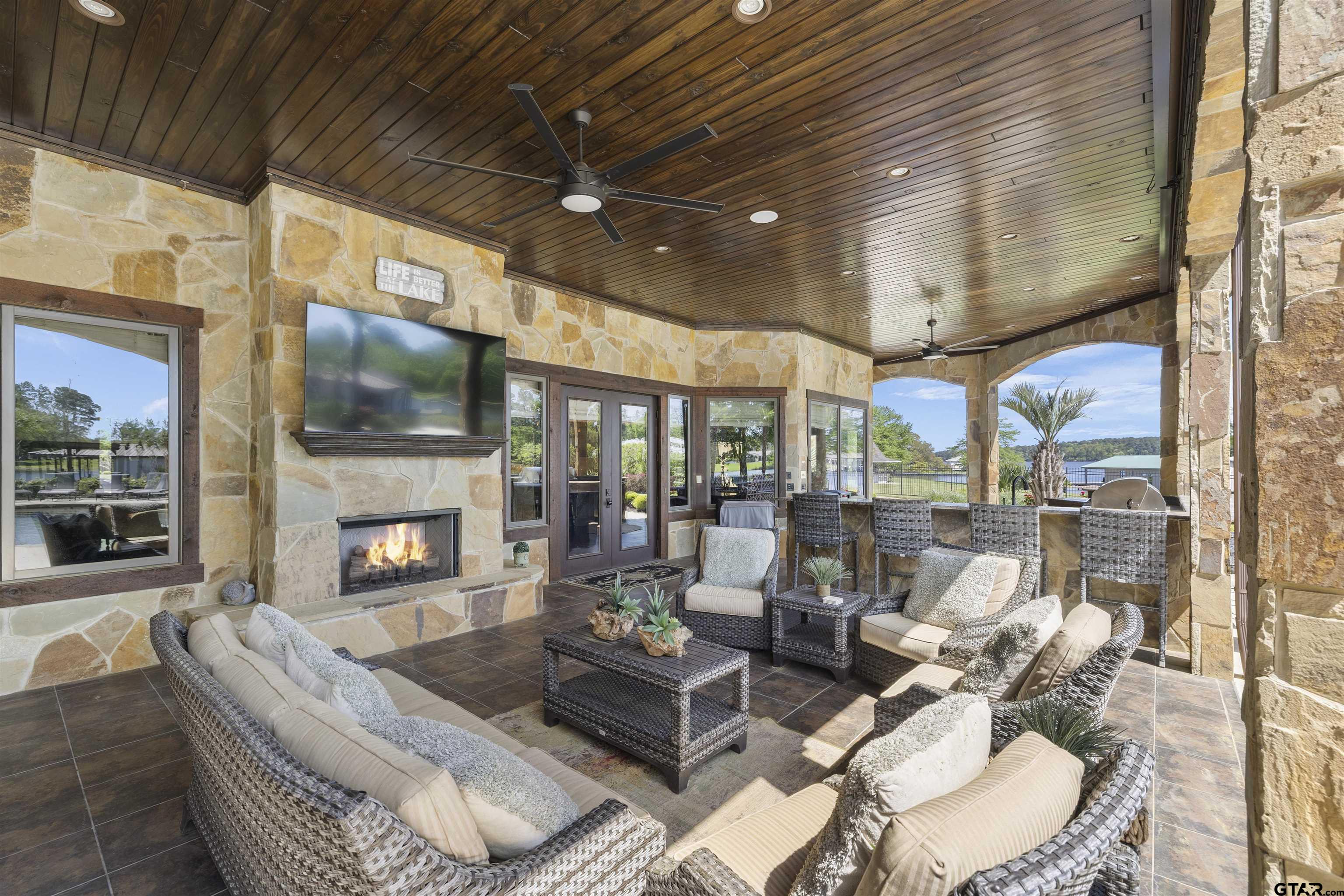 17873 Slack Rd