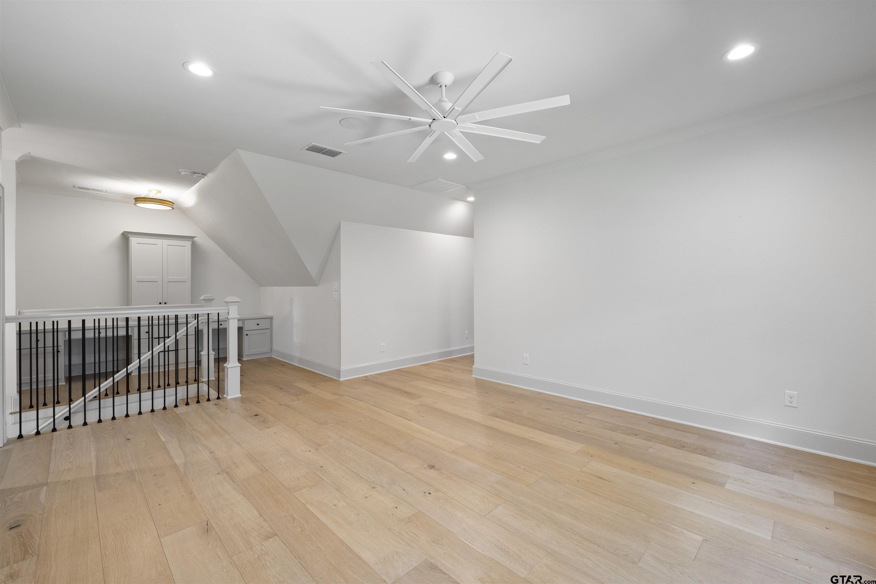 5620 Copper Park
