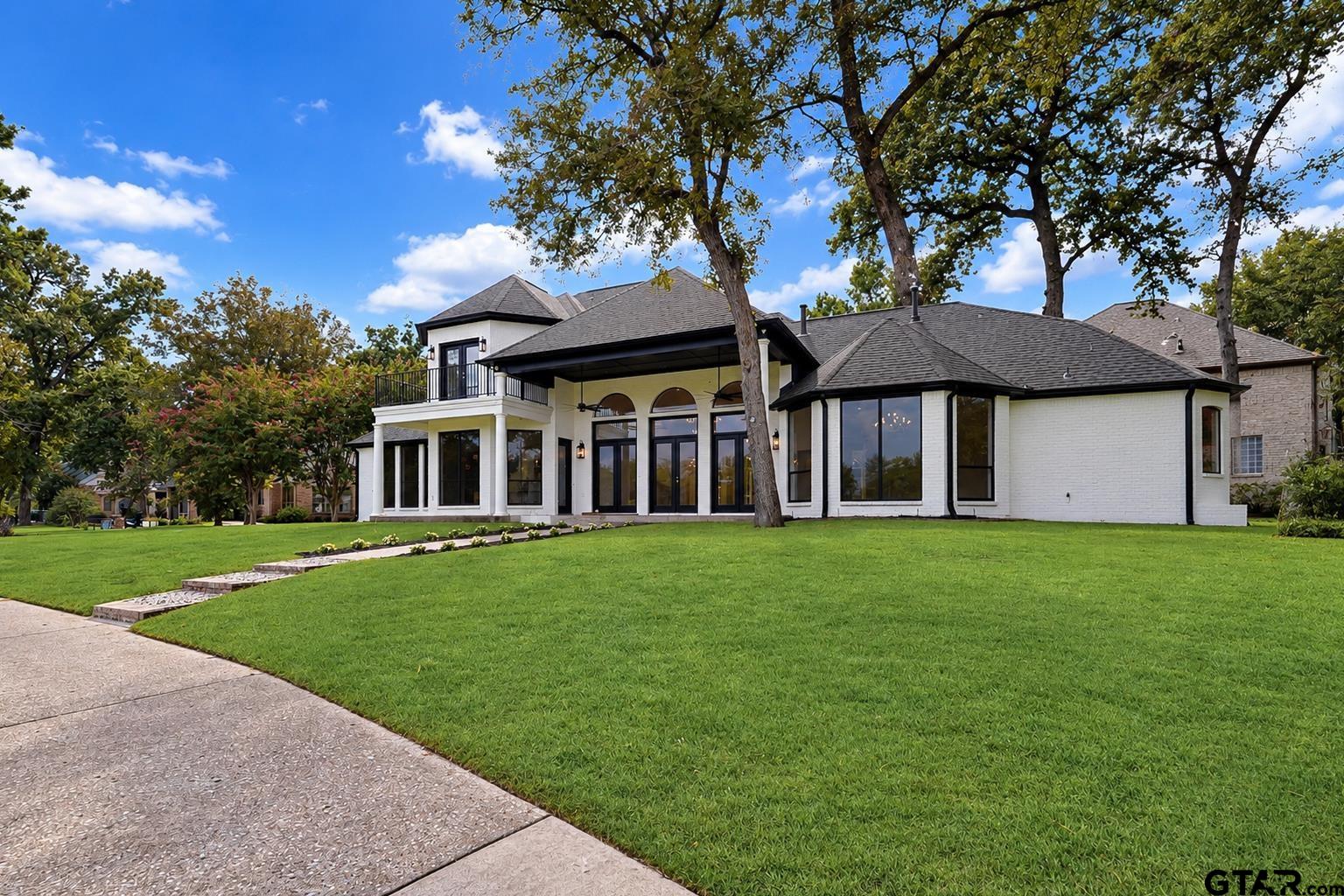169 Dogwood lake Circle