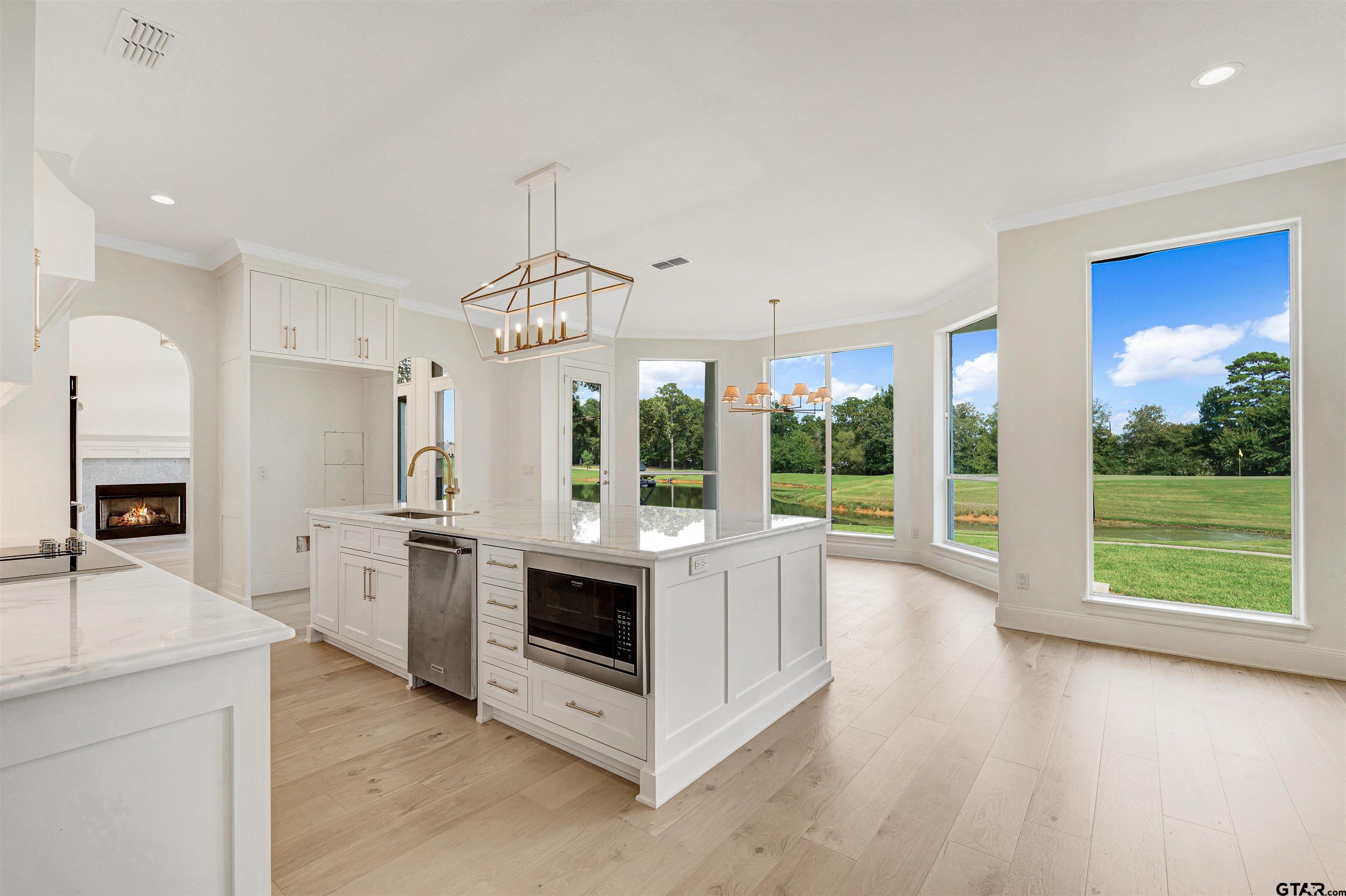 169 Dogwood lake Circle
