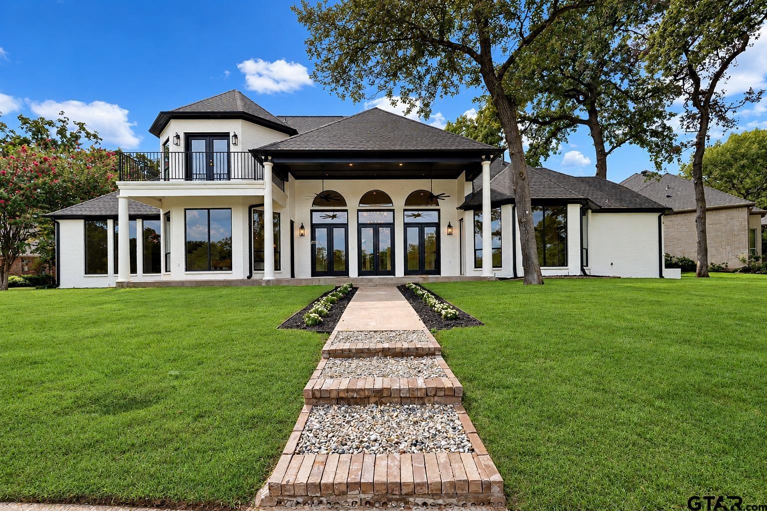169 Dogwood lake Circle