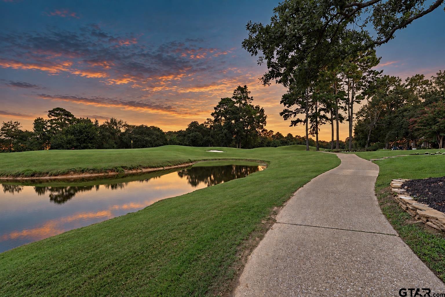 169 Dogwood lake Circle