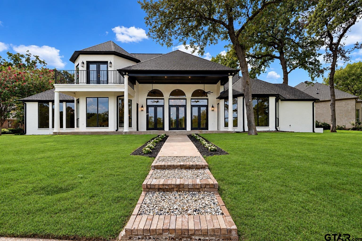 169 Dogwood Lakes Circle