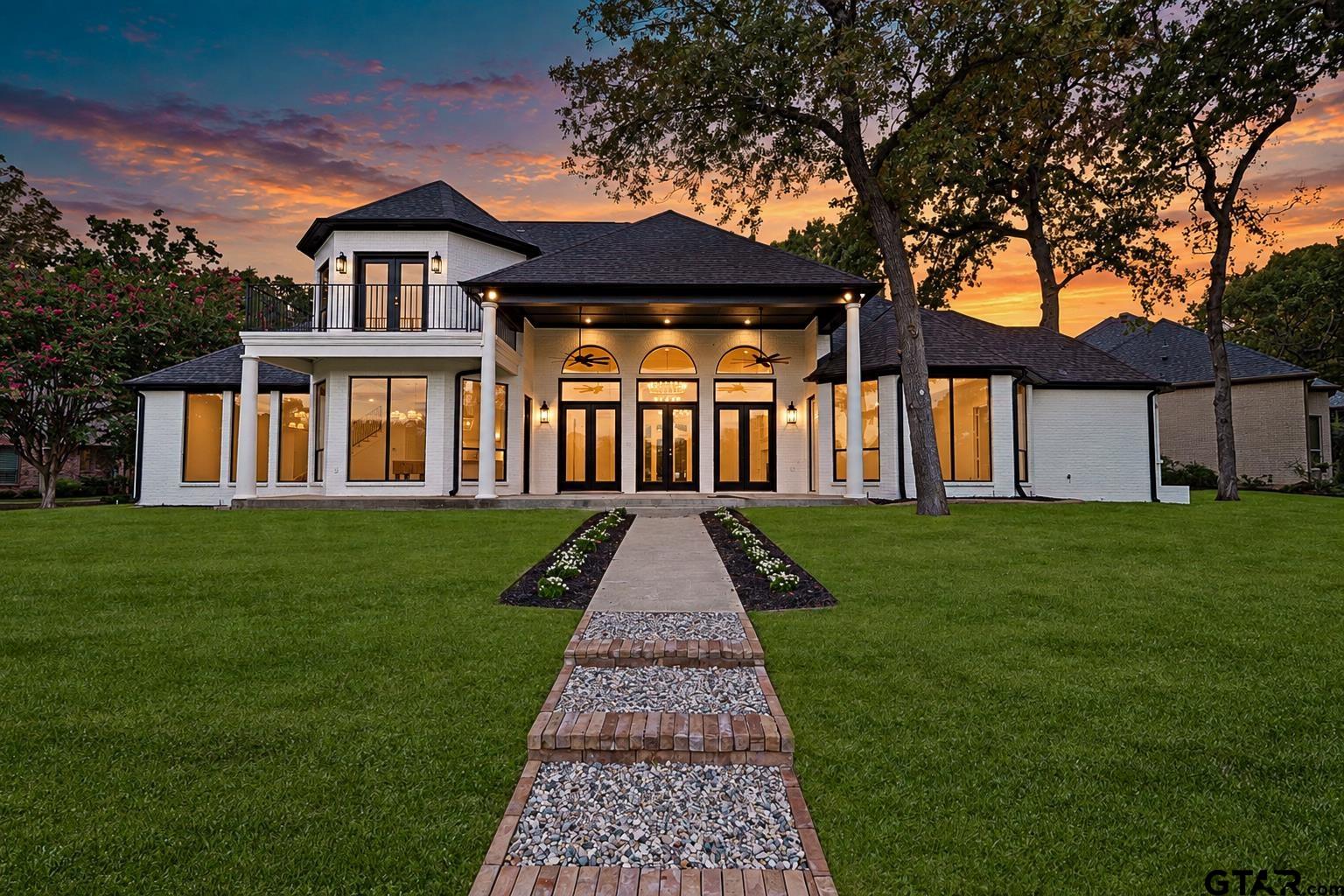 169 Dogwood Lakes Circle