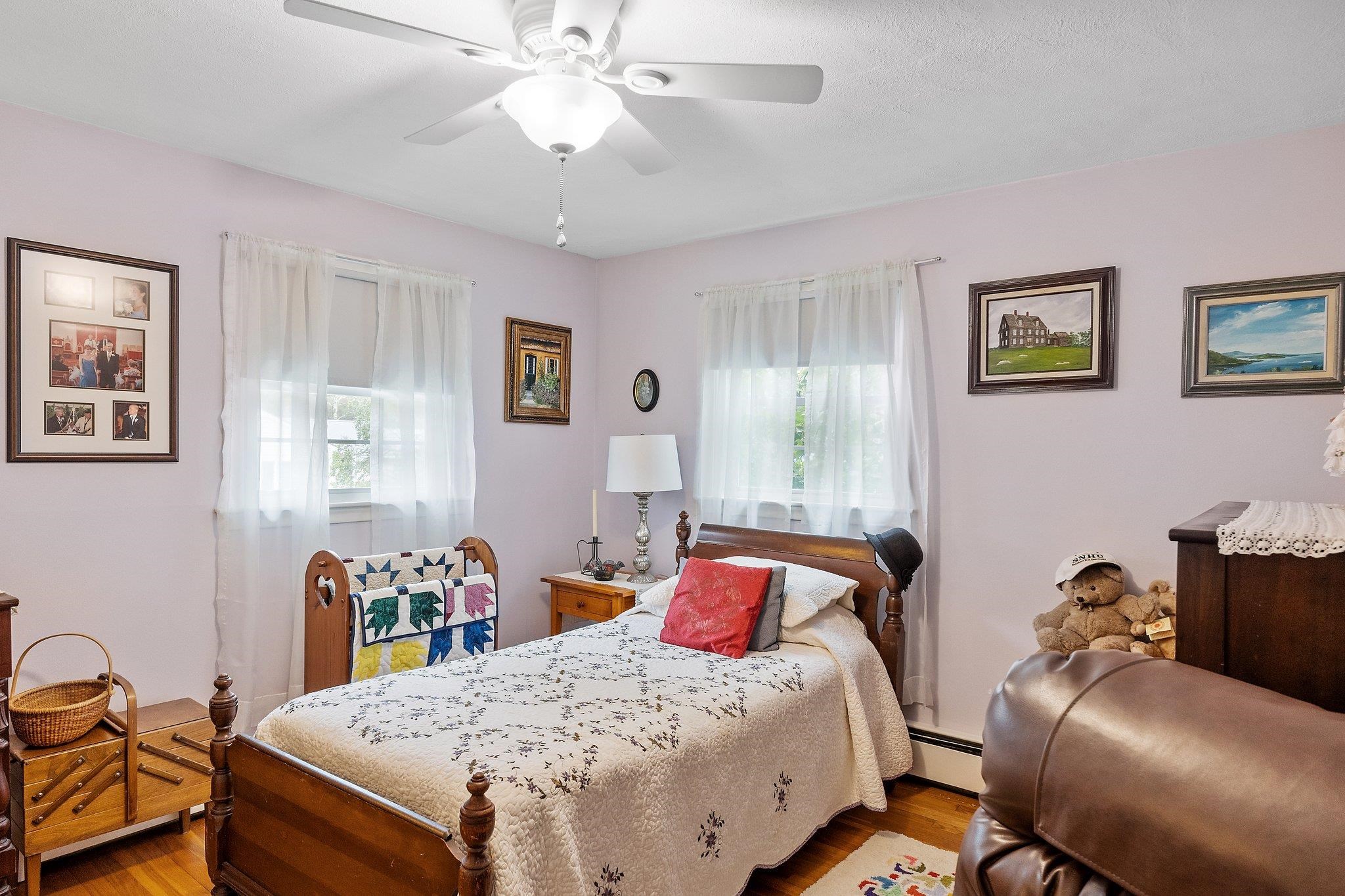 52 Hoyt Road