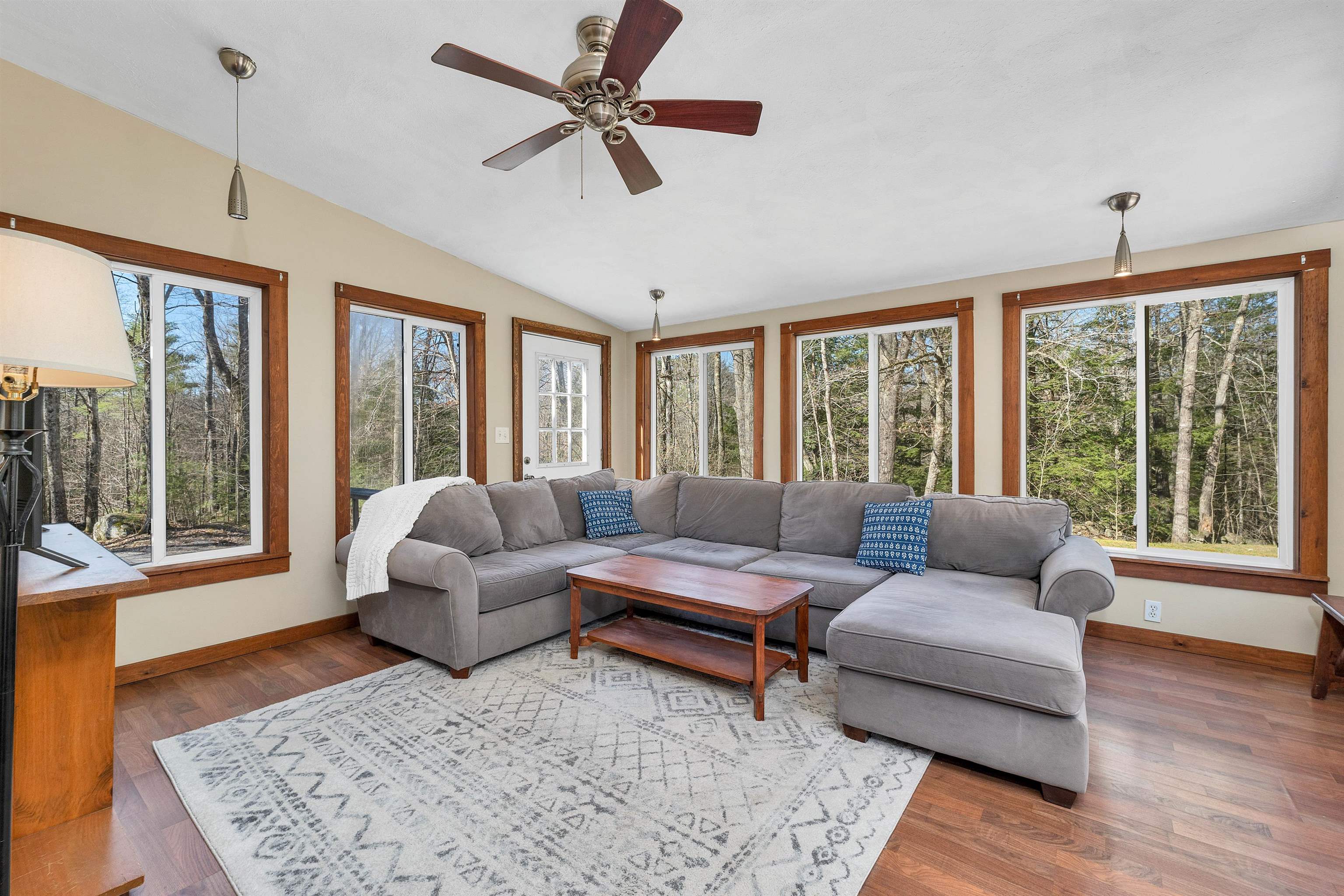 595 Beard Road