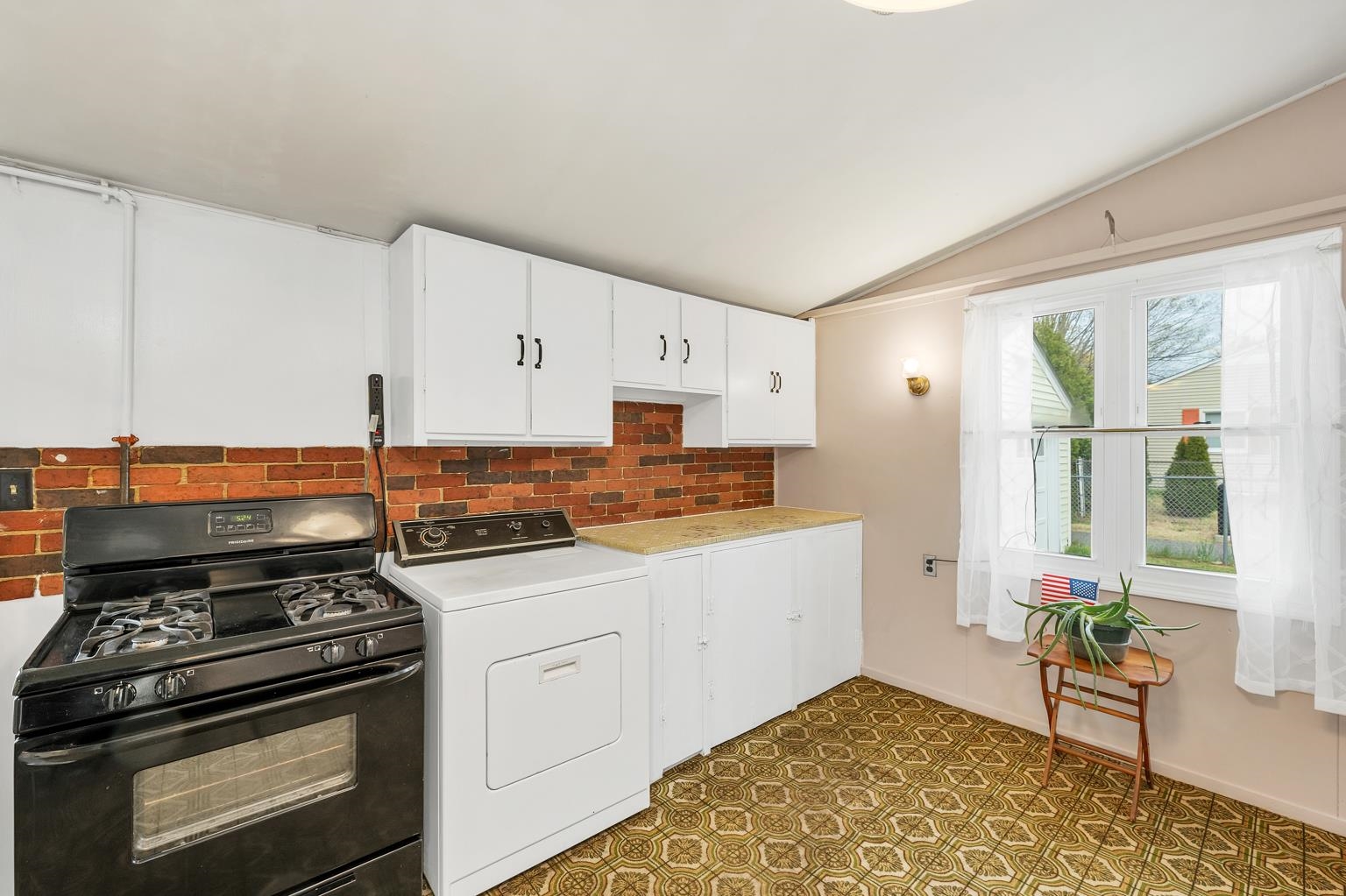 20 Conant Drive