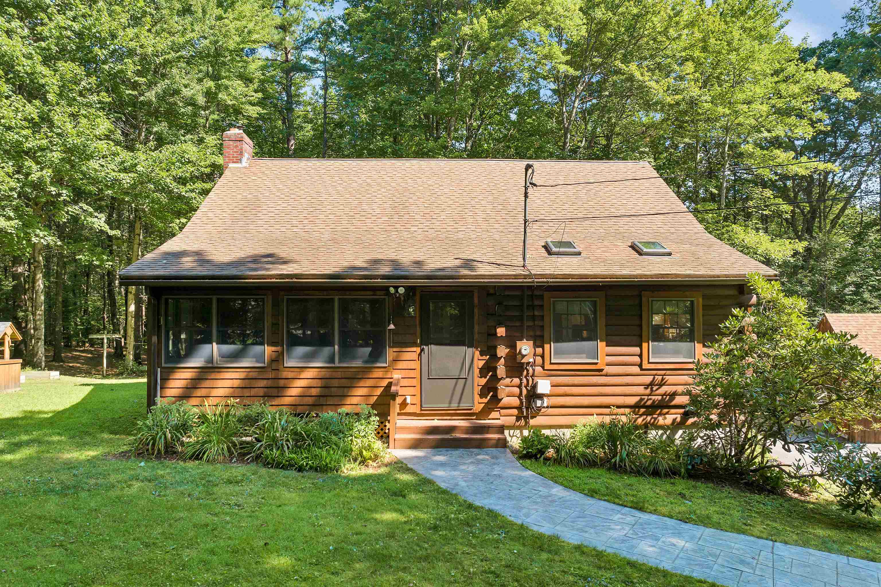 24 Leavitt Lane