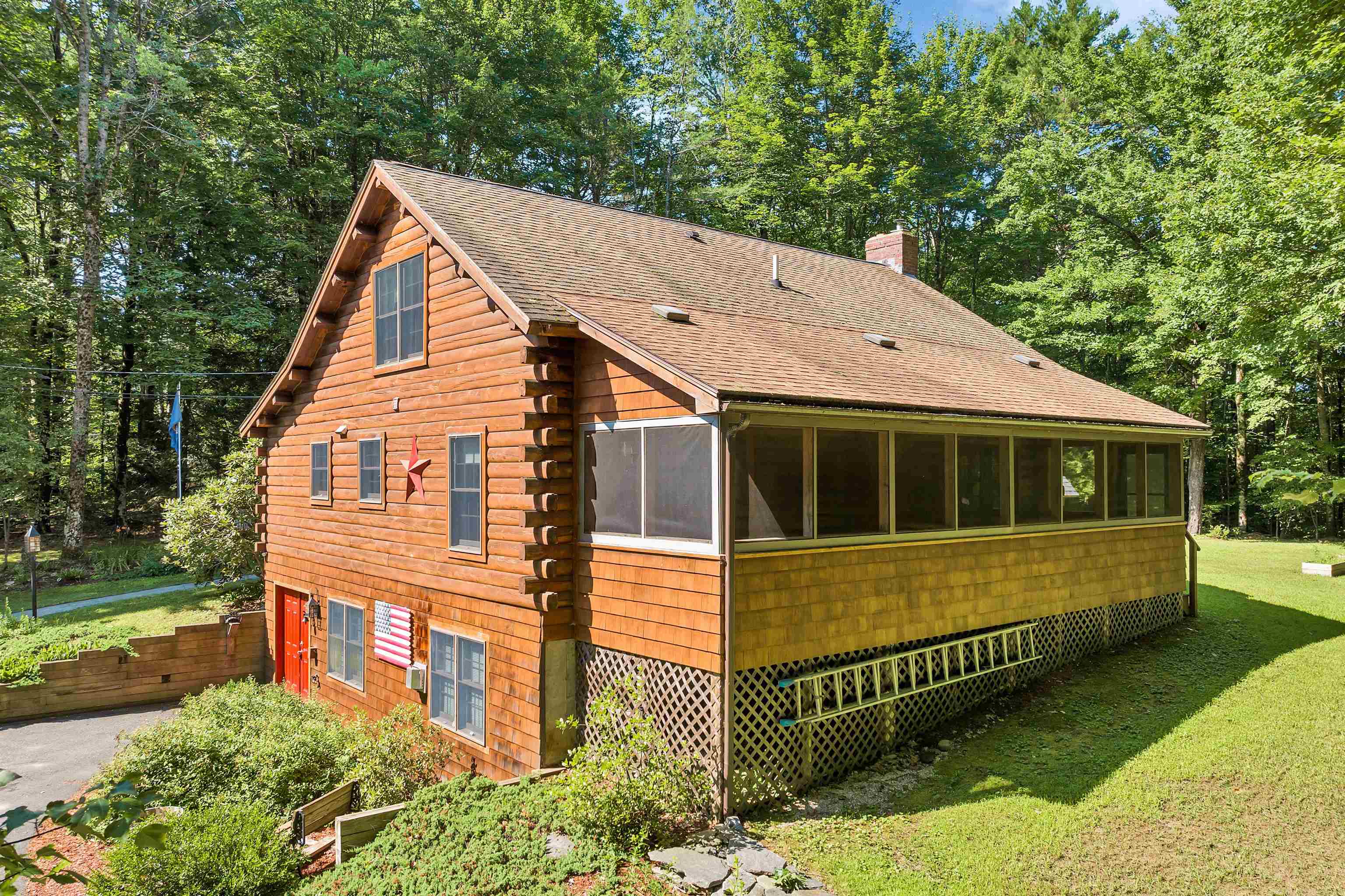 24 Leavitt Lane