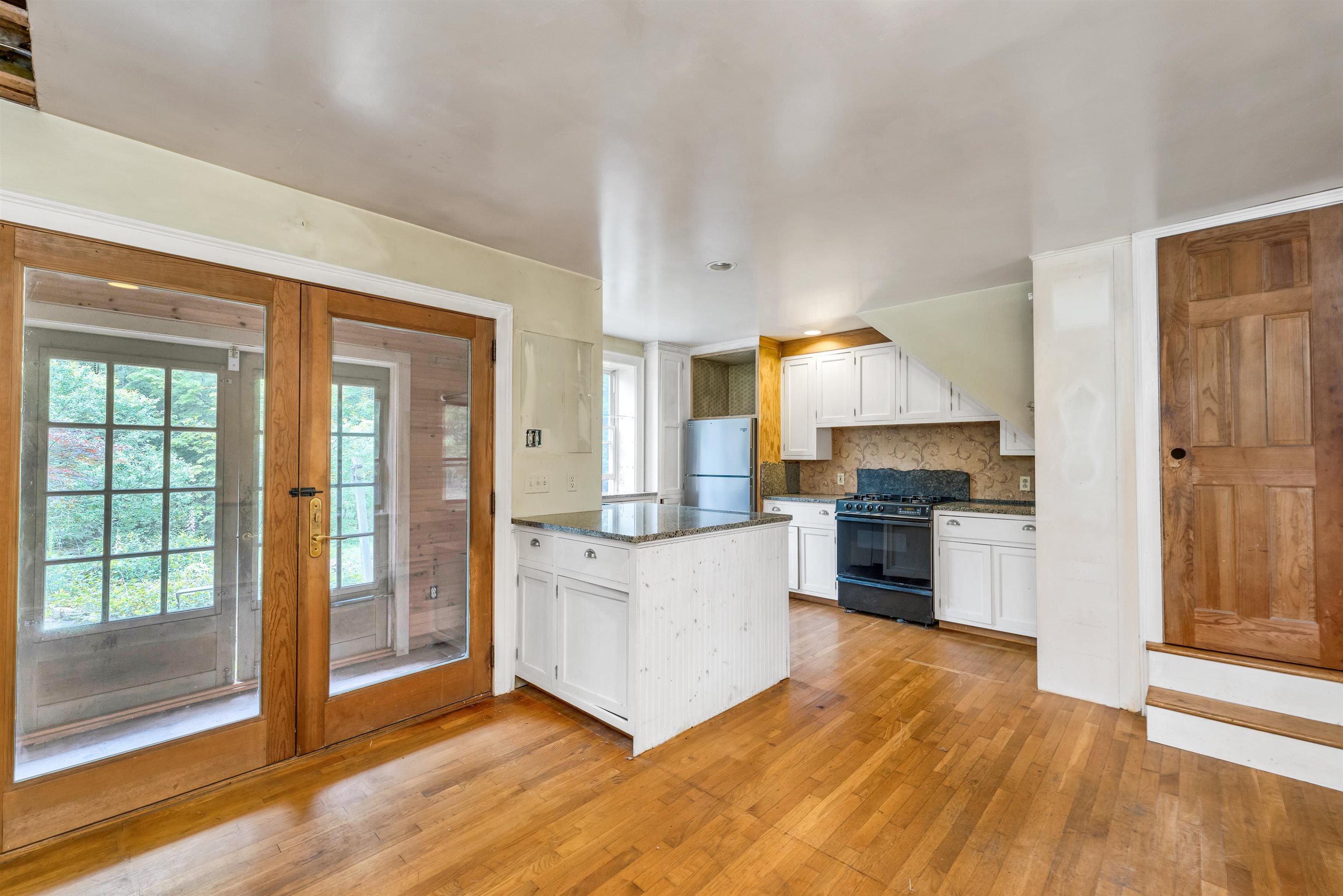 947 Province Road