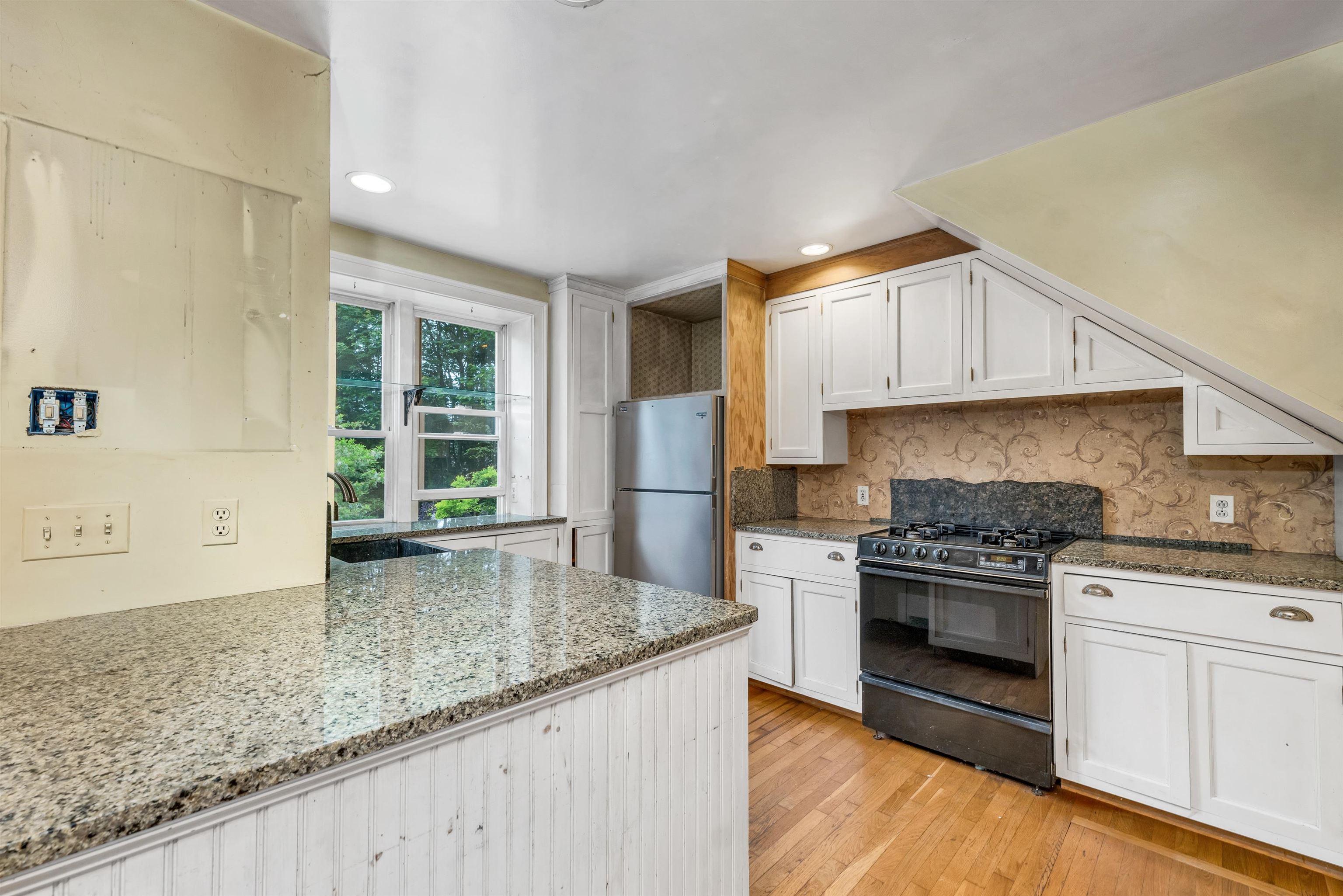 947 Province Road