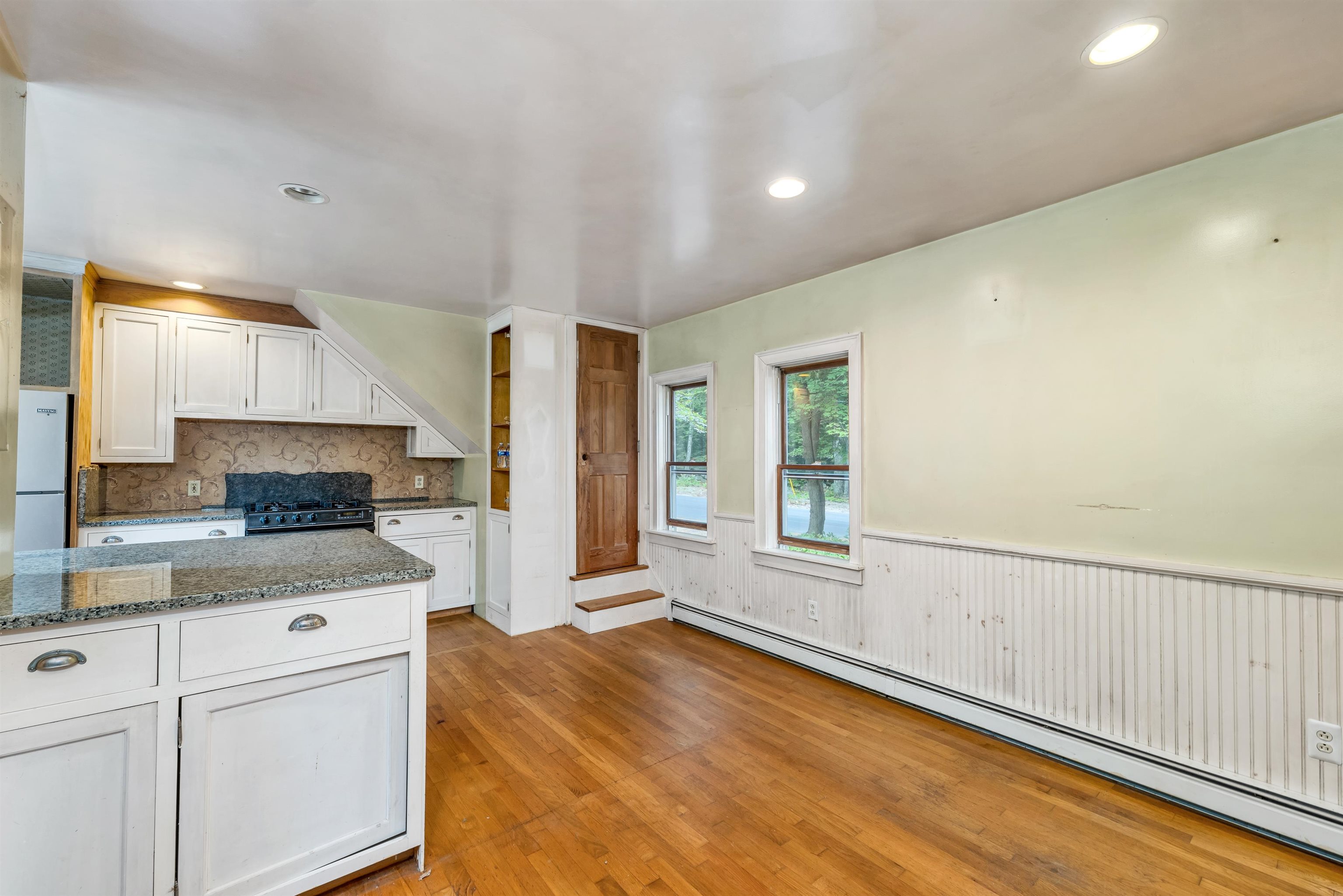 947 Province Road