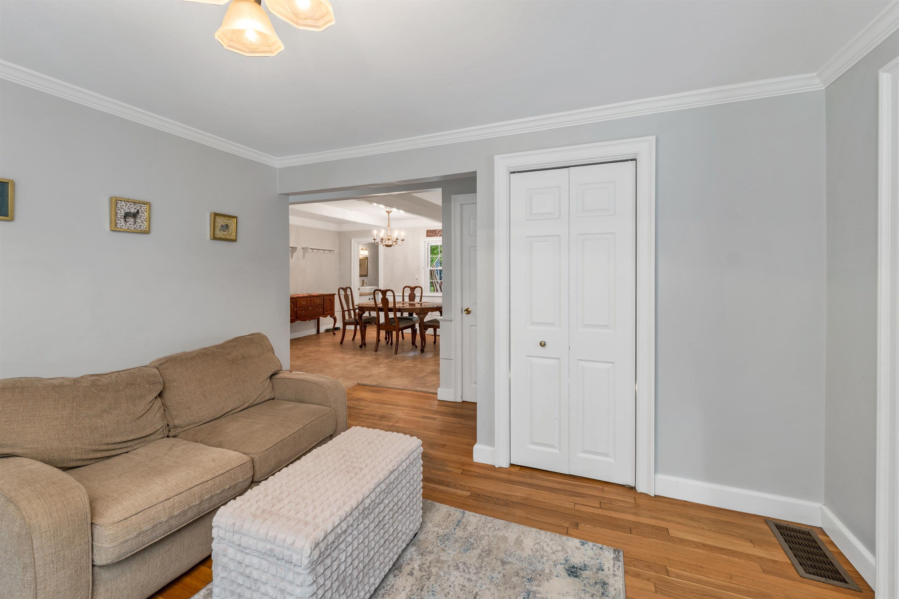 121 Pinewood Drive