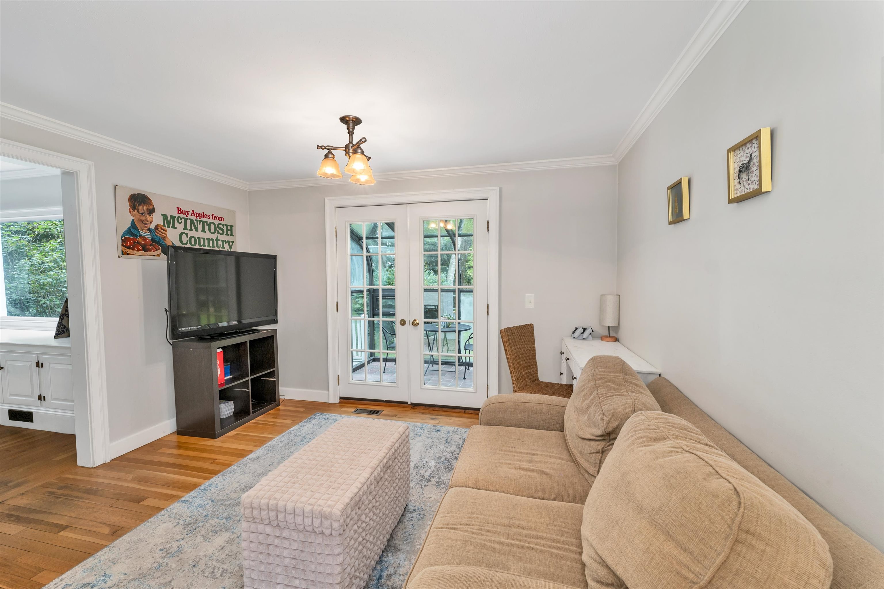 121 Pinewood Drive