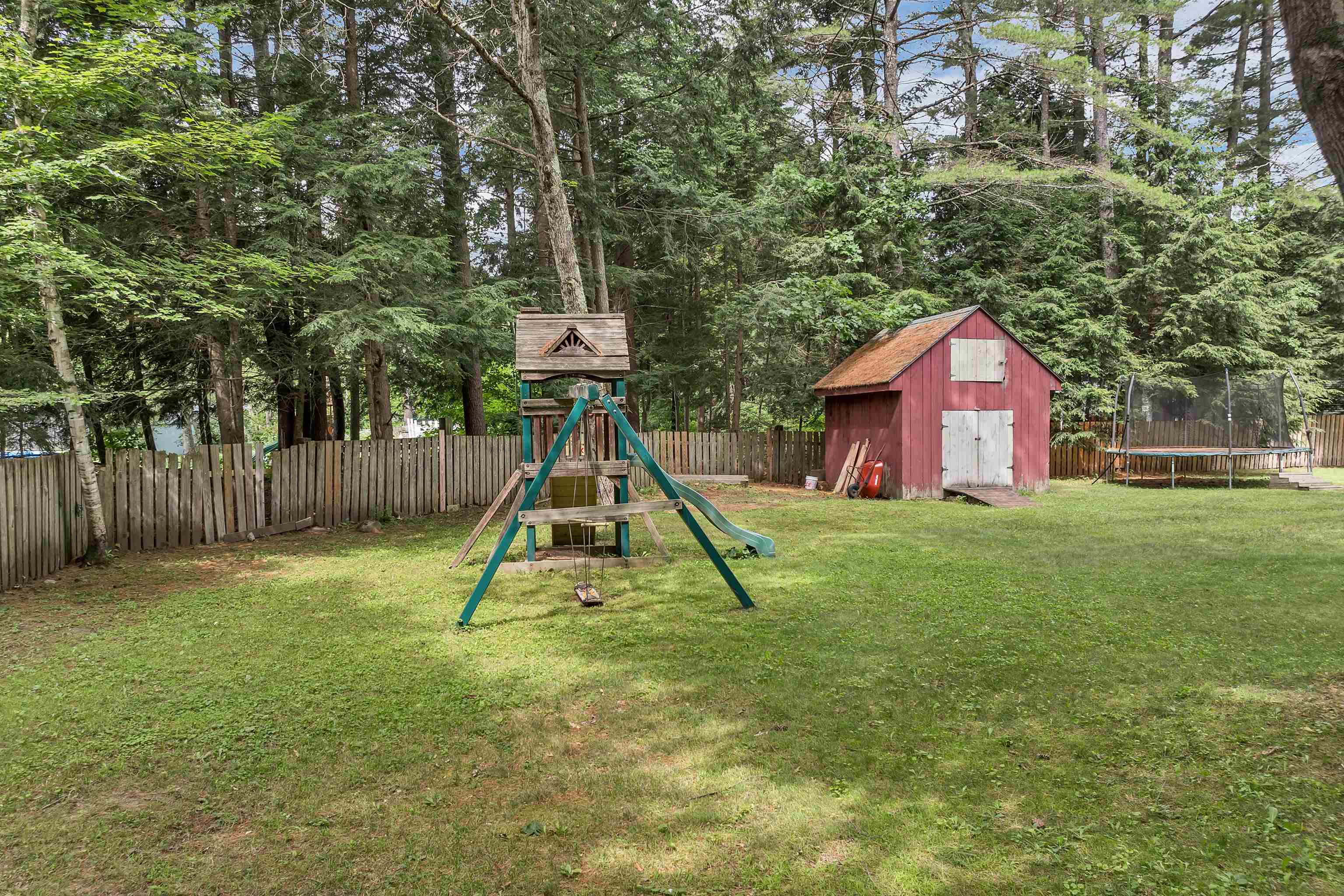 121 Pinewood Drive
