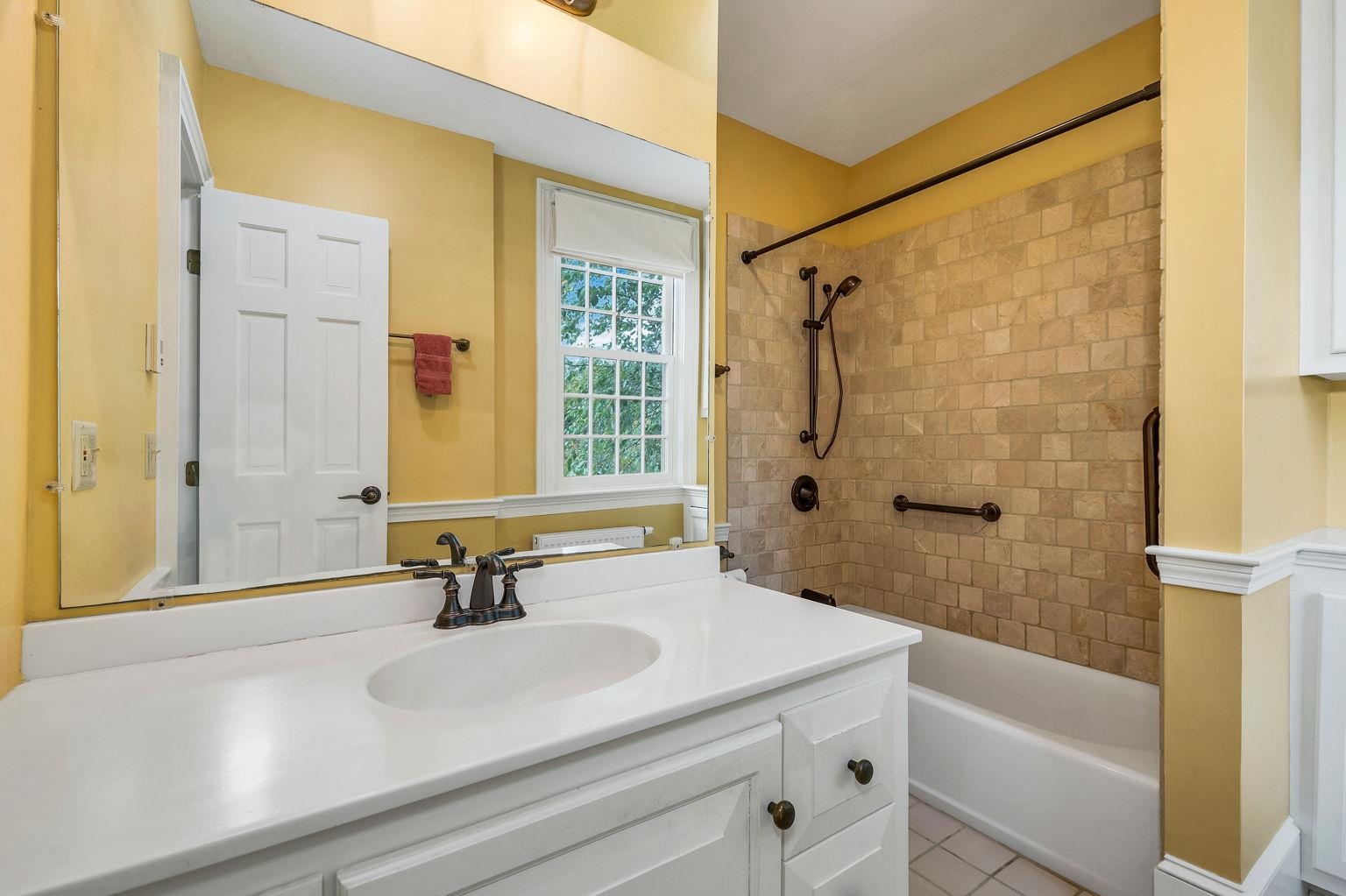 13 Stark Highway North Highway