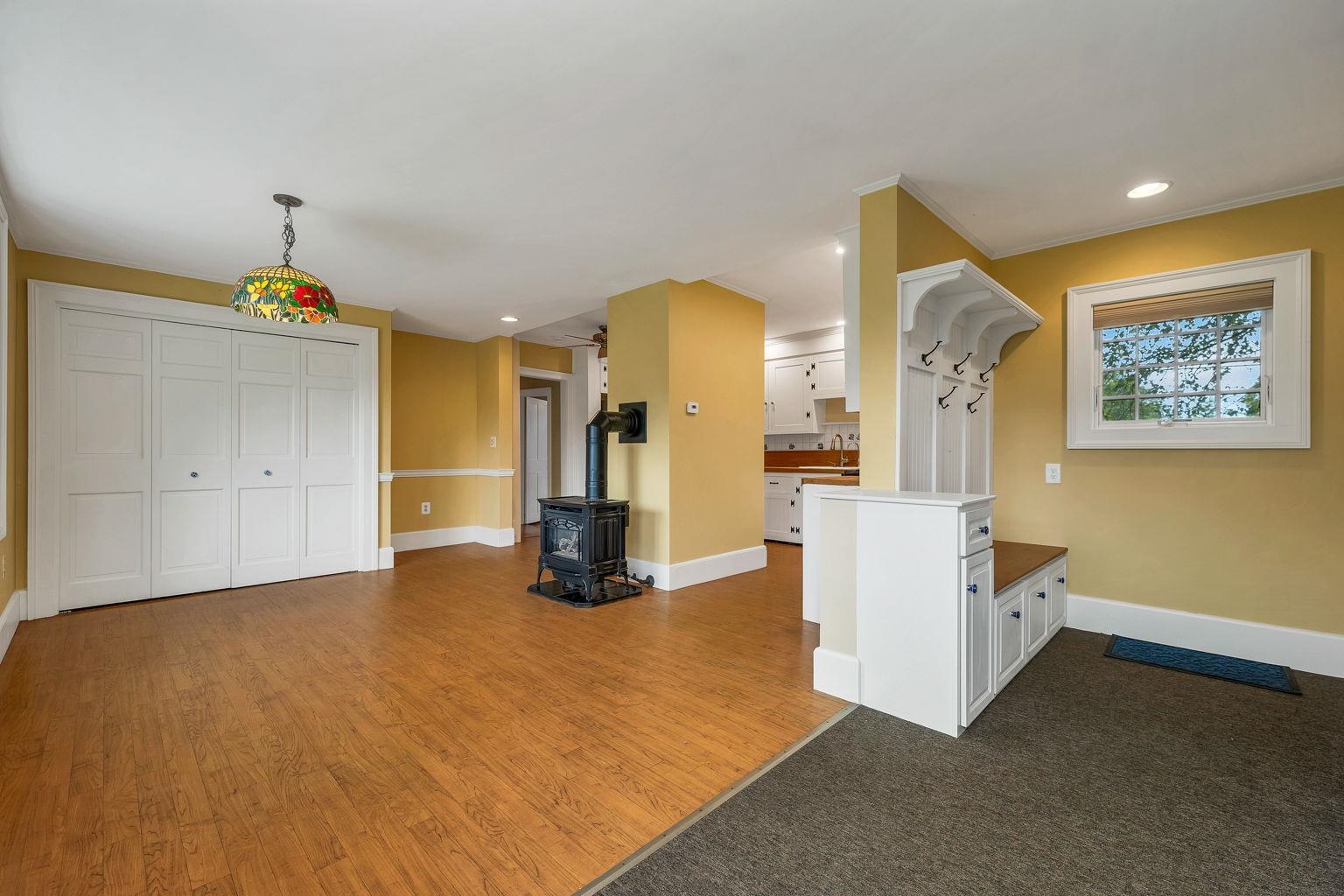 13 Stark Highway North Highway