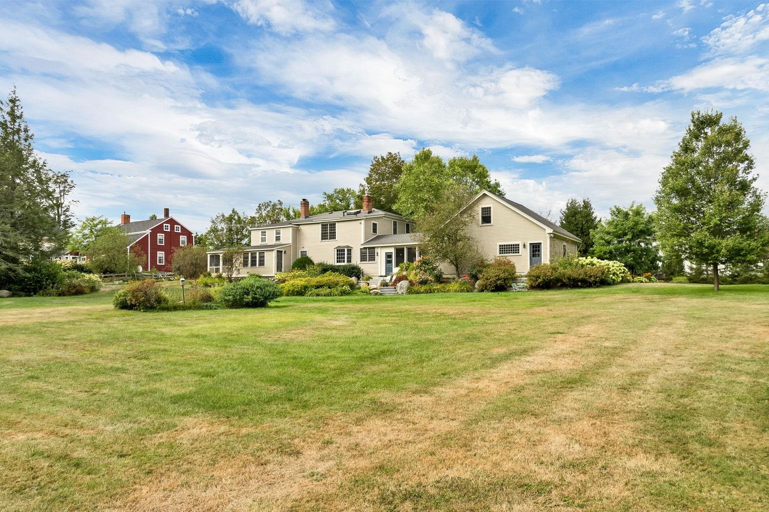 13 Stark Highway North Highway