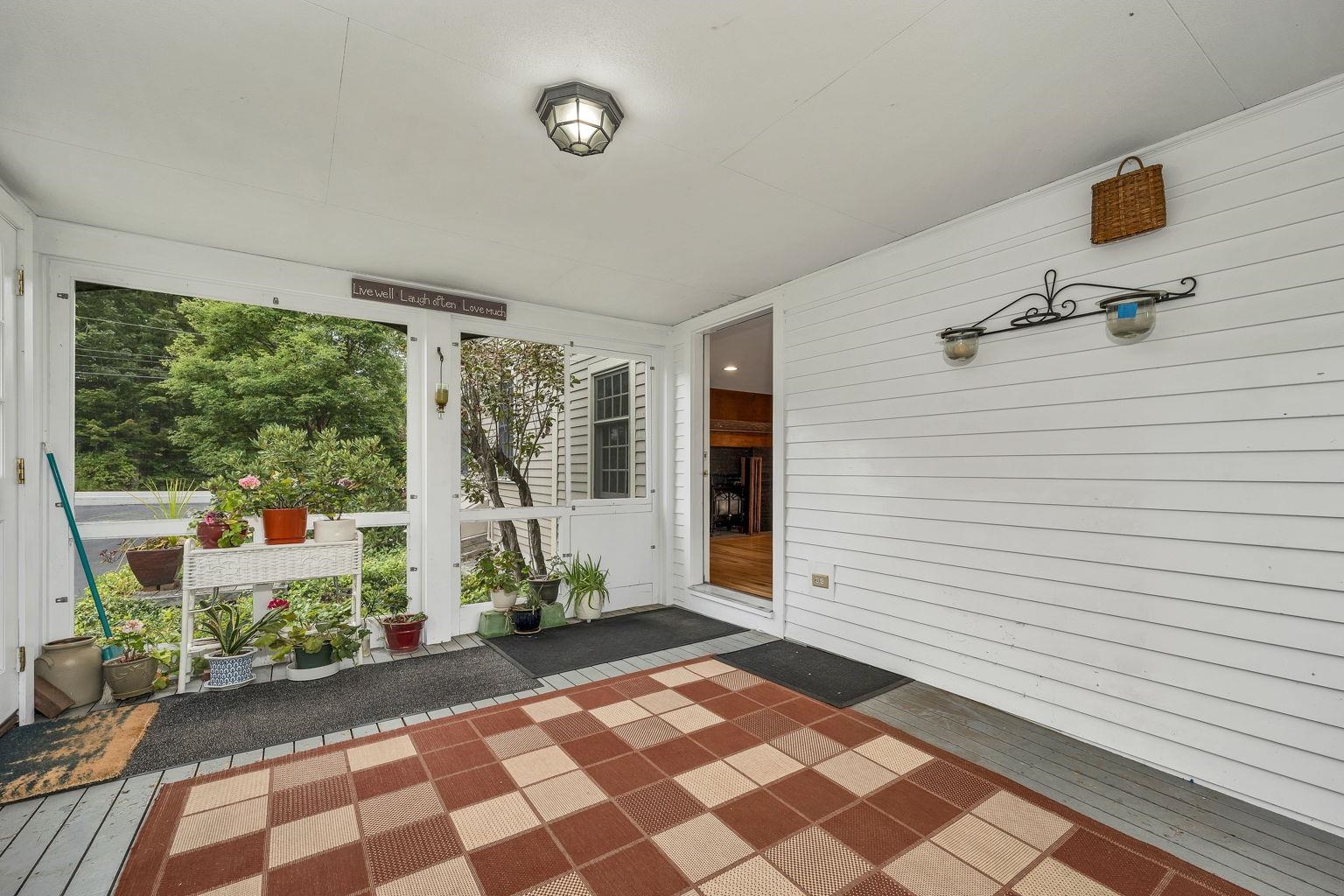 13 Stark Highway North Highway