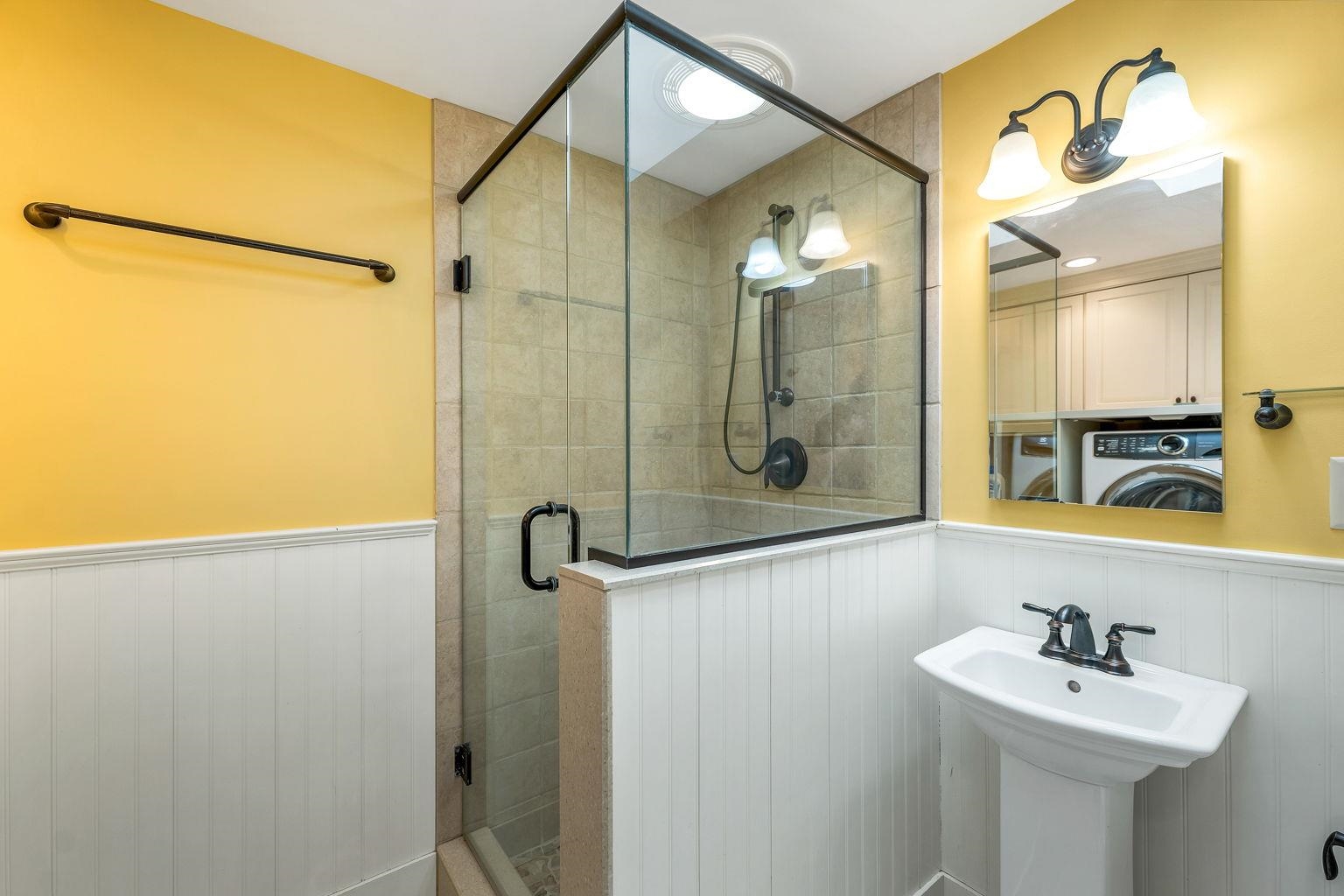 13 Stark Highway North Highway