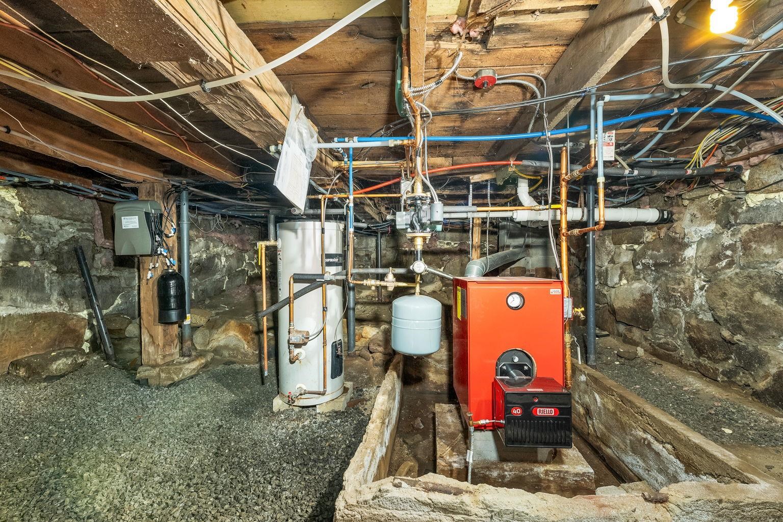 13 Stark Highway North Highway