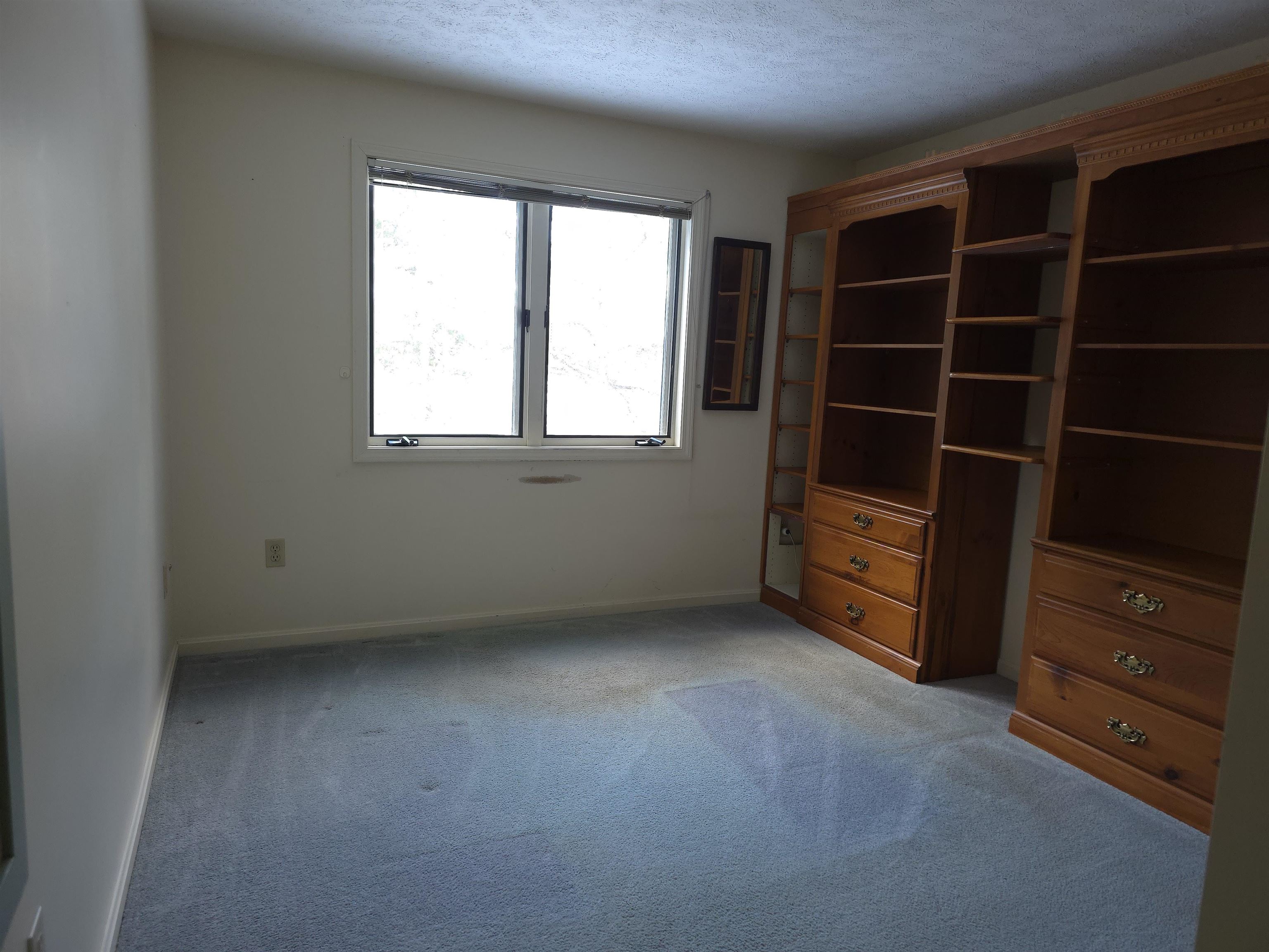 84 Branch Turnpike Unit: 70