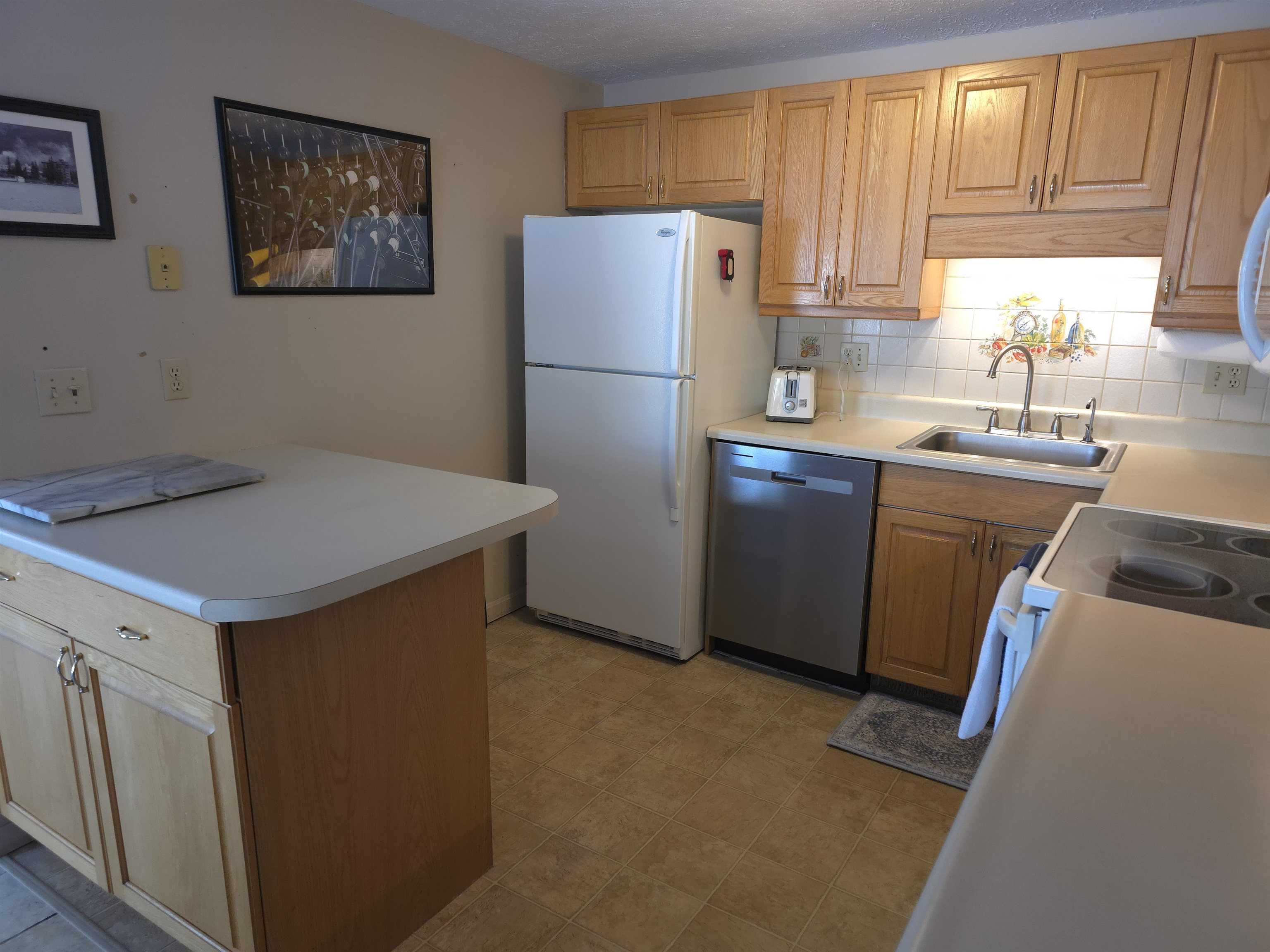 84 Branch Turnpike Unit: 70