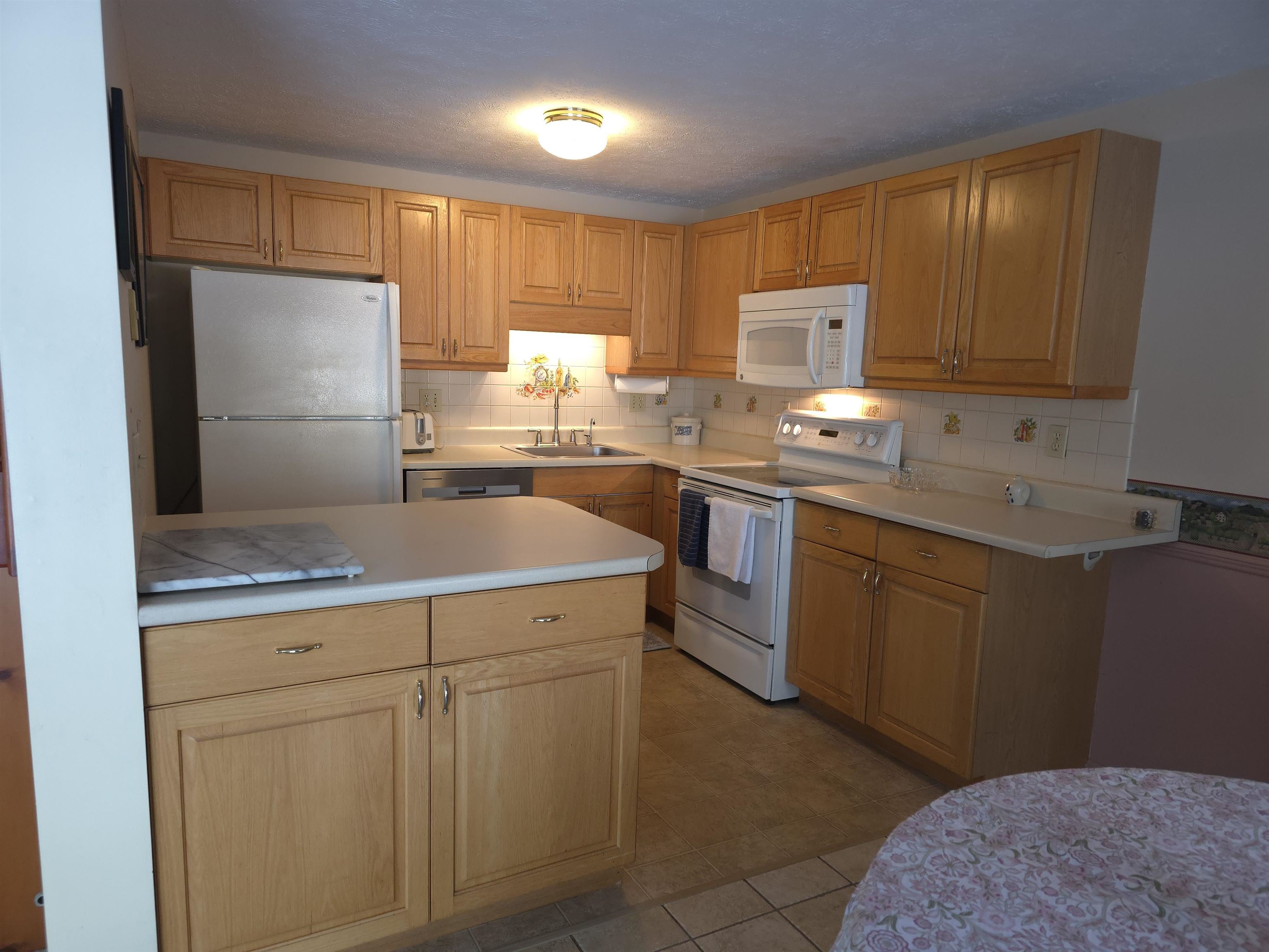 84 Branch Turnpike Unit: 70