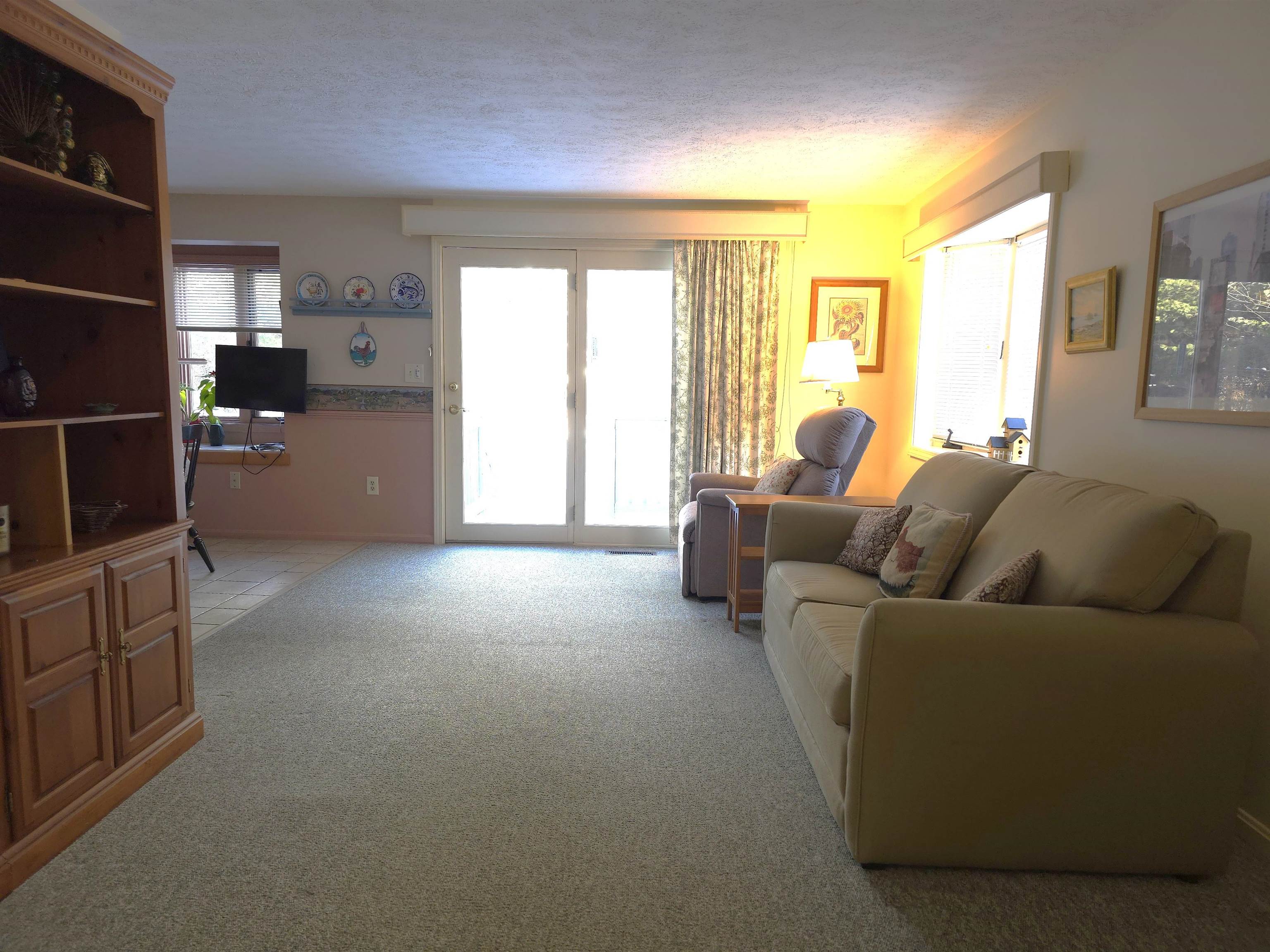 84 Branch Turnpike Unit: 70