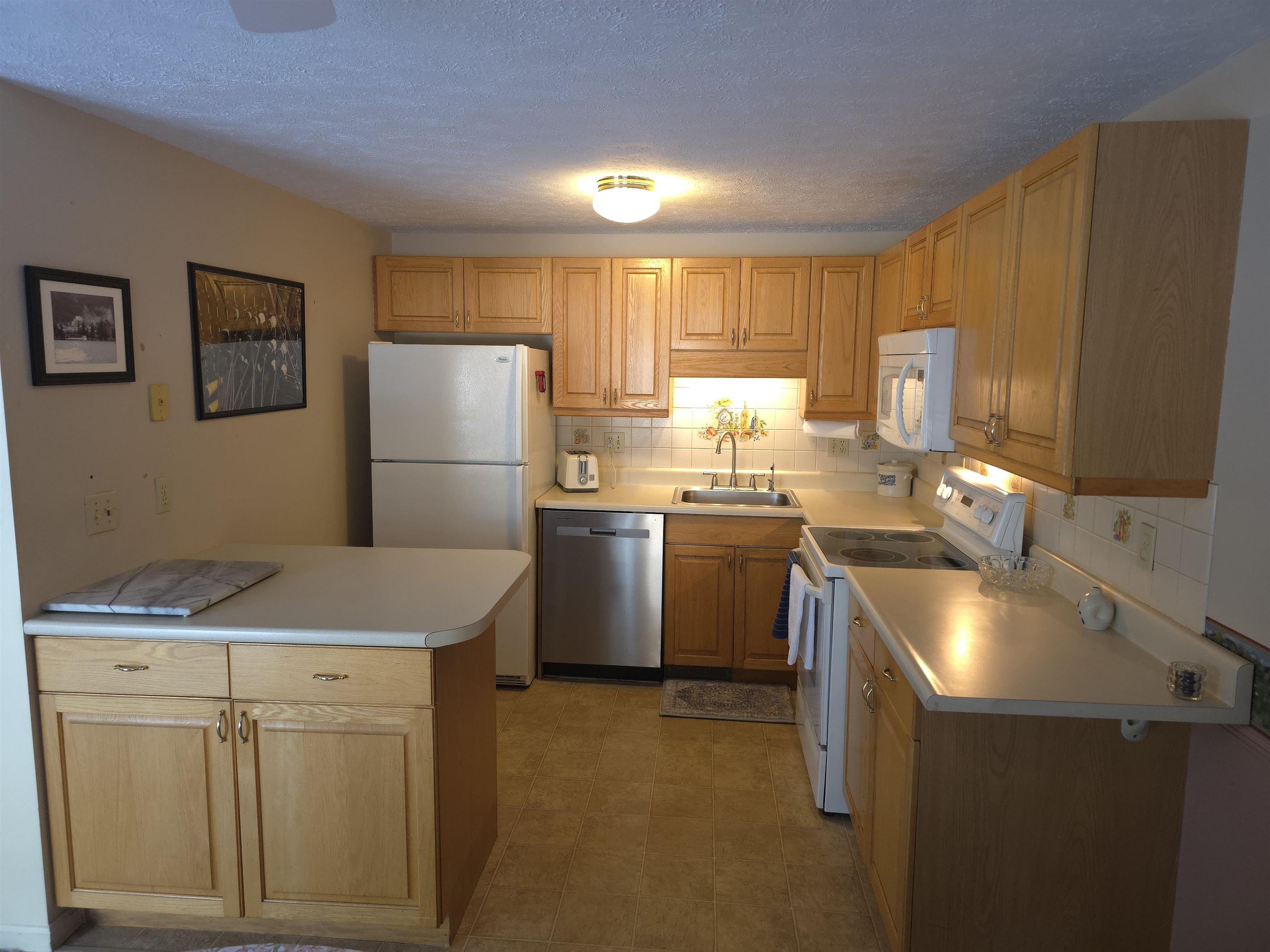 84 Branch Turnpike Unit: 70