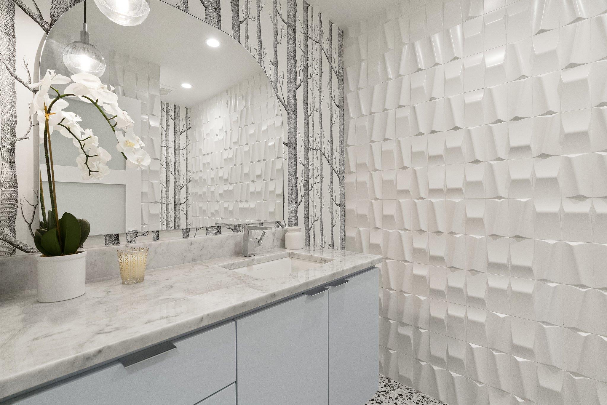 5706 Highland Hills CIR